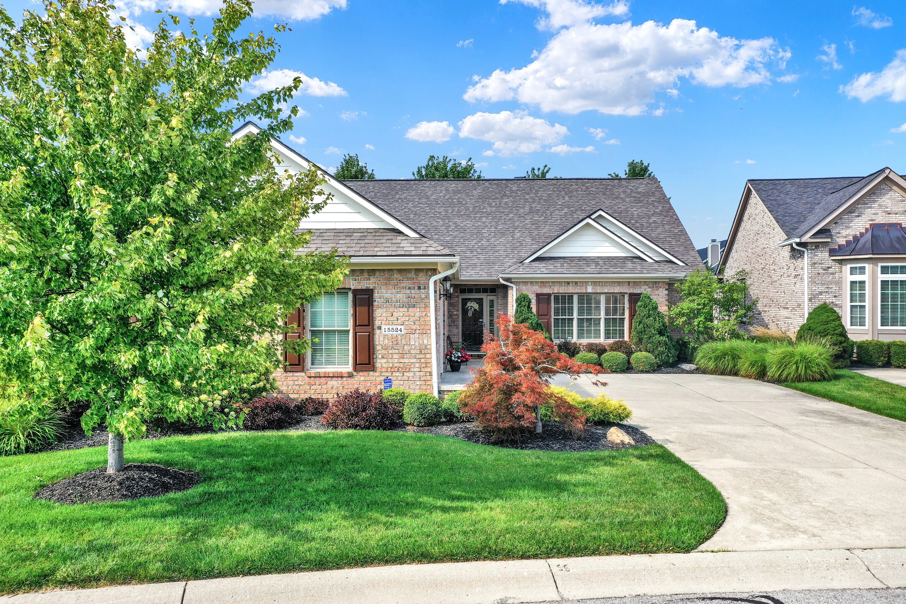 15524 Mission Hills Drive