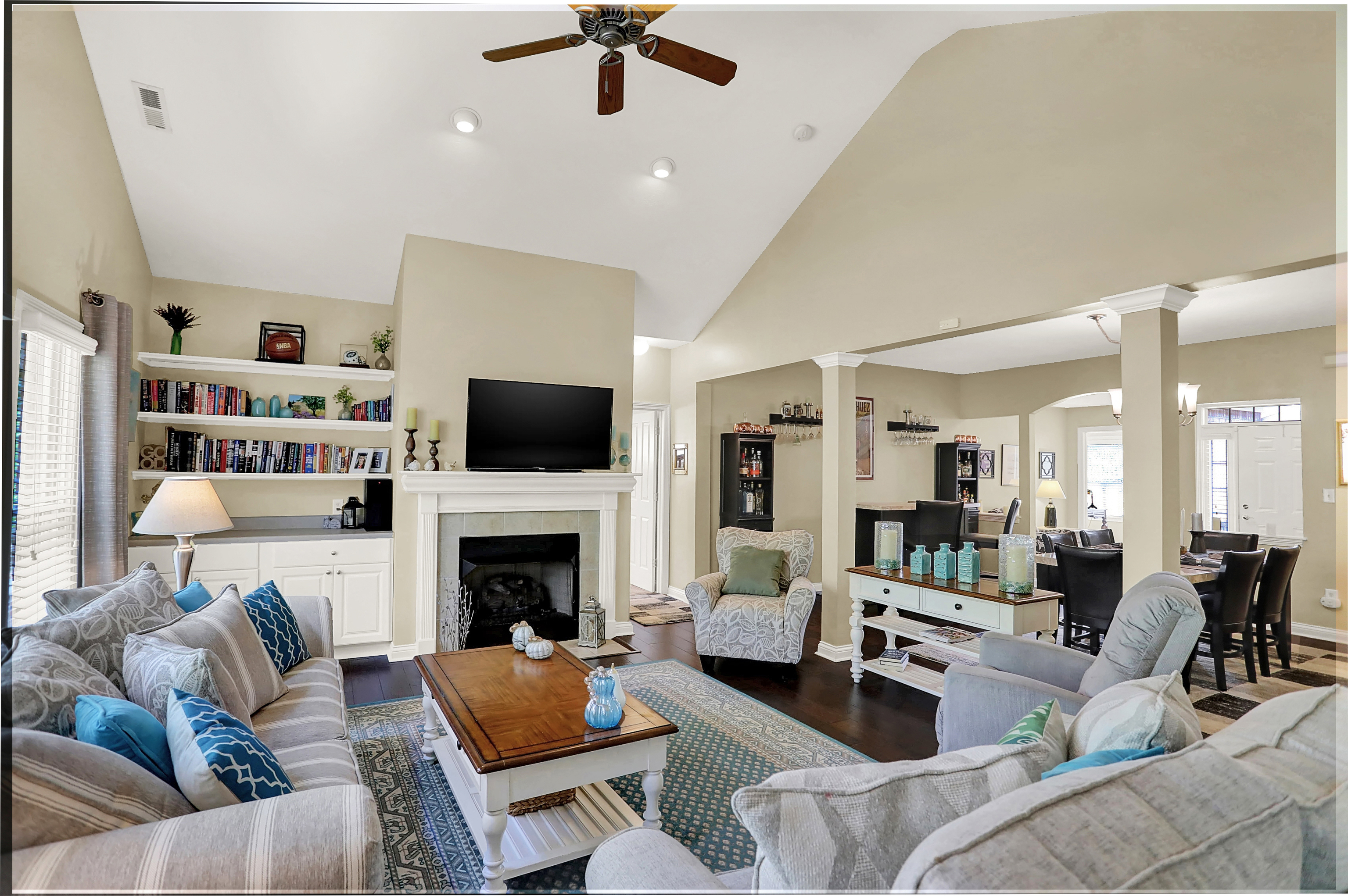 15524 Mission Hills Drive