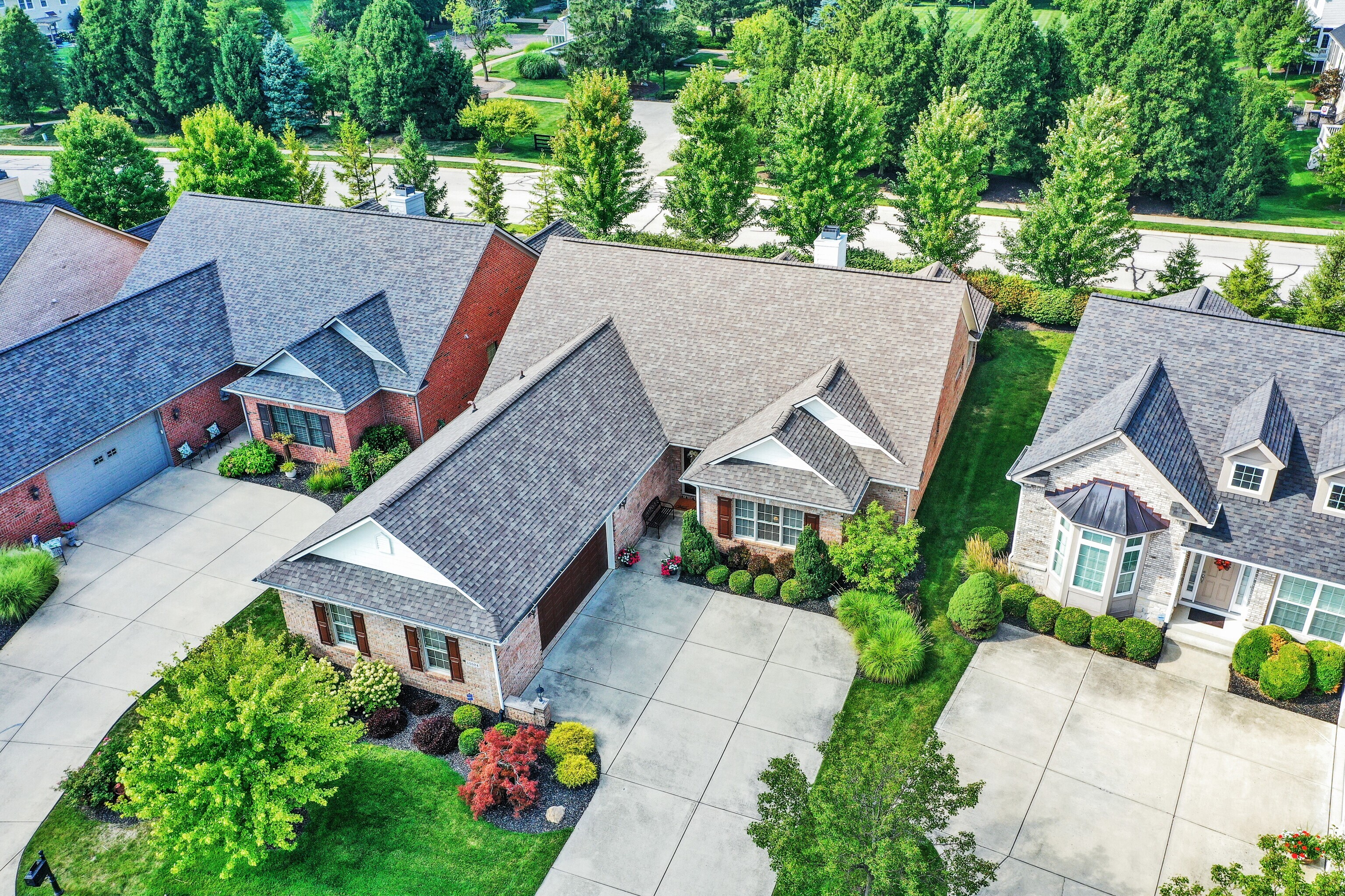 15524 Mission Hills Drive