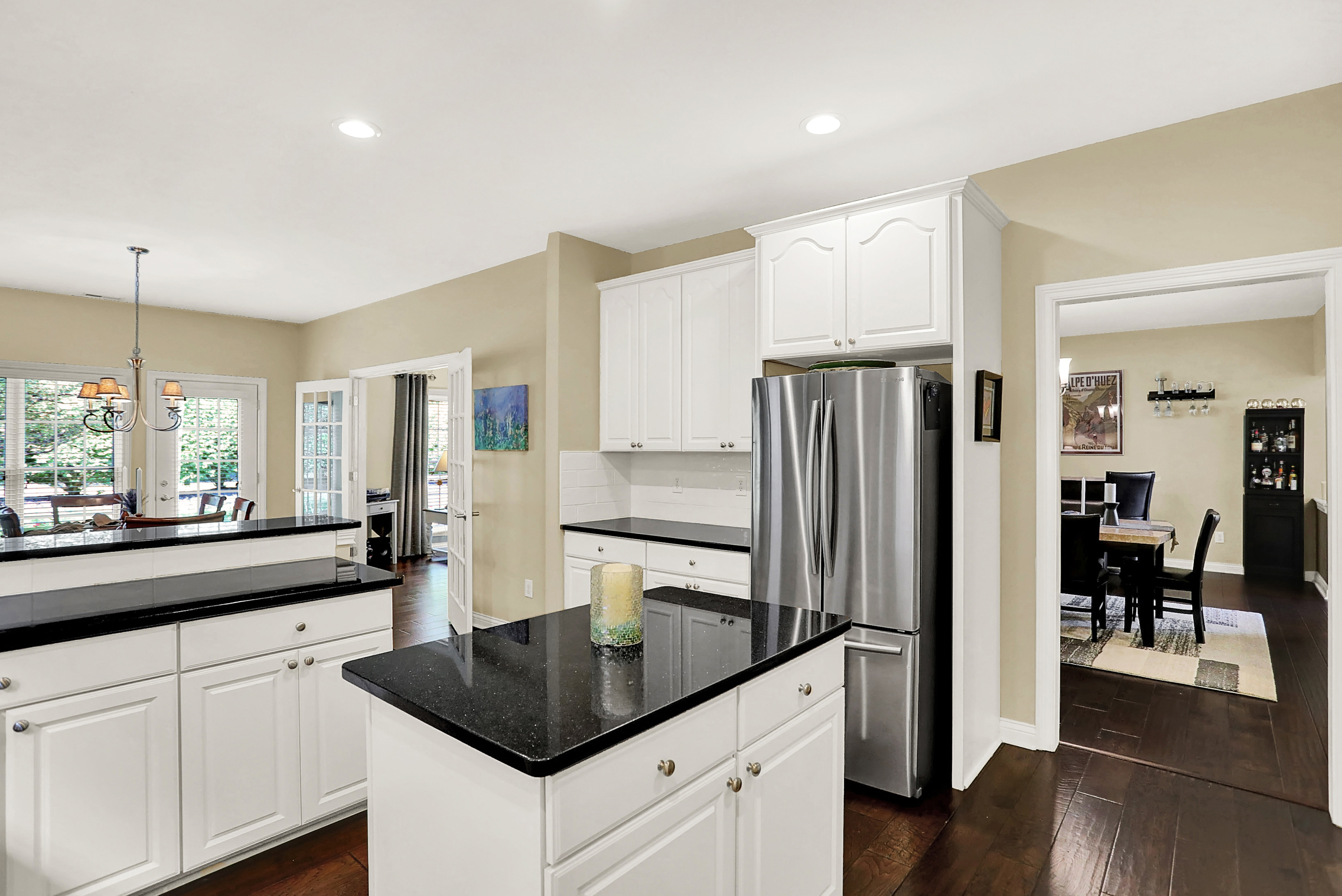 15524 Mission Hills Drive