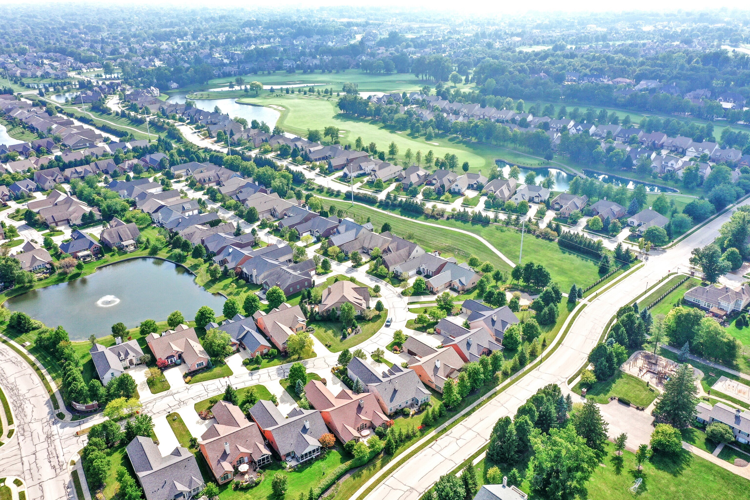 15524 Mission Hills Drive