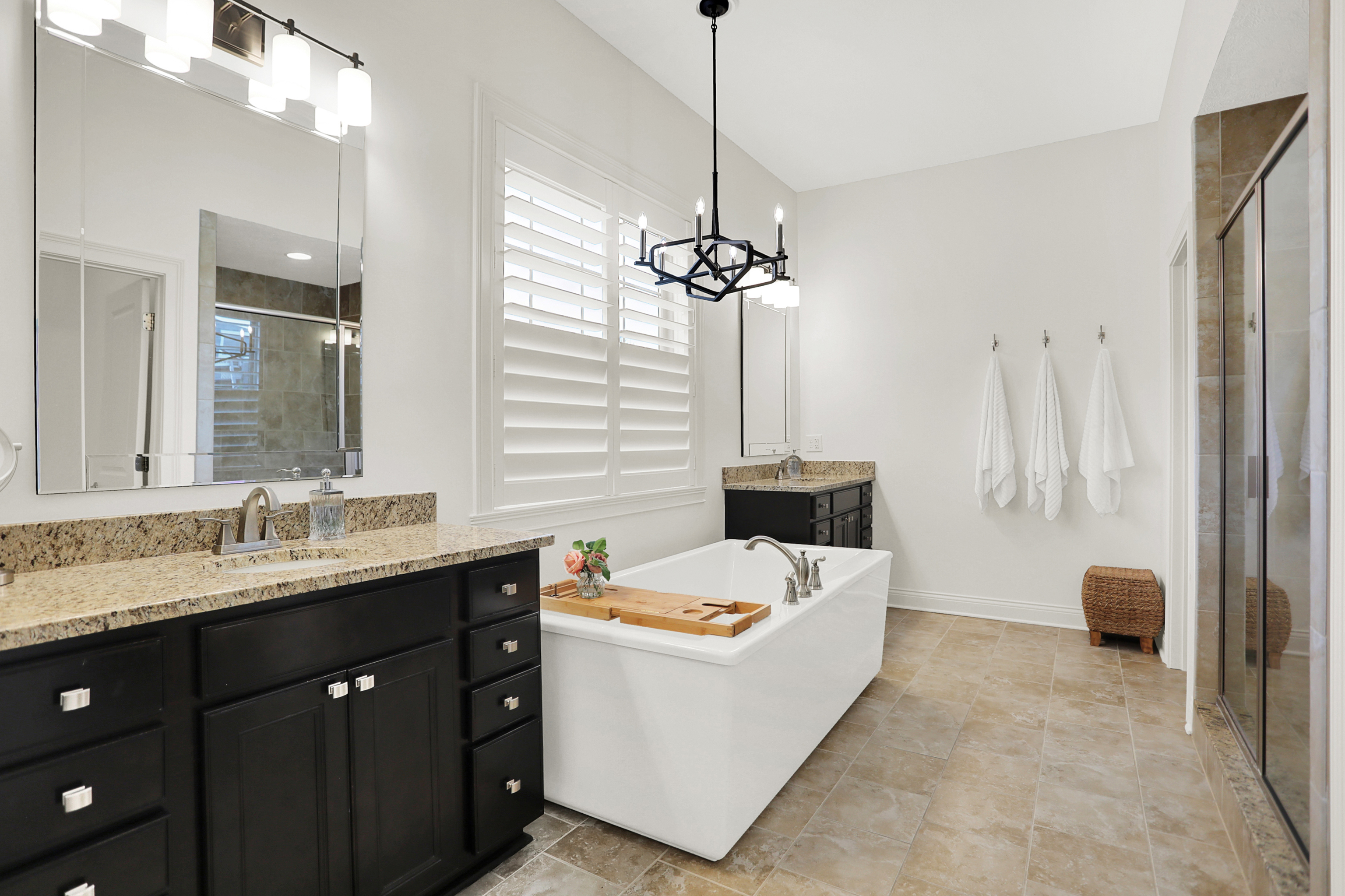 3989 Sunningdale Way