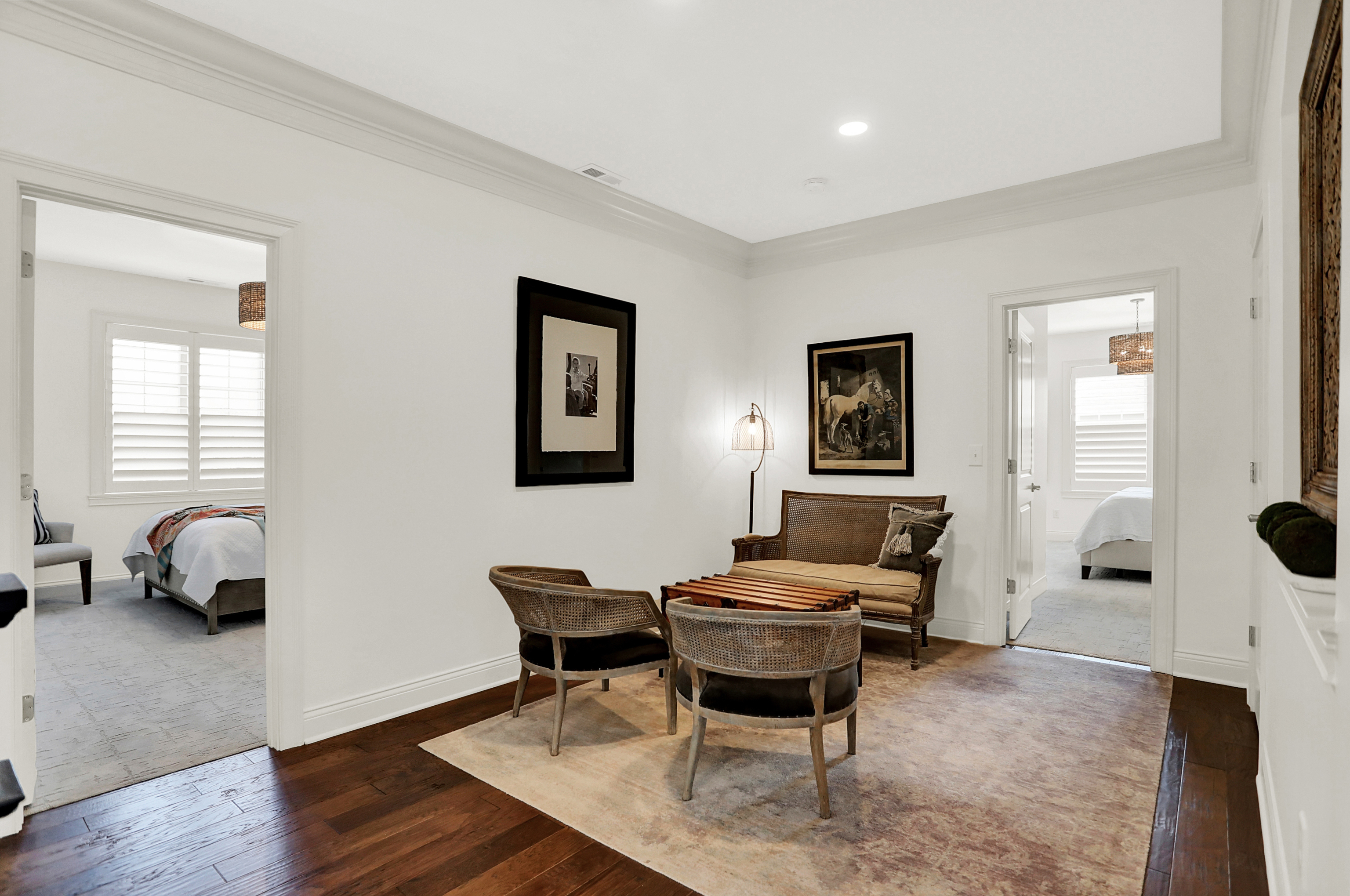 3989 Sunningdale Way