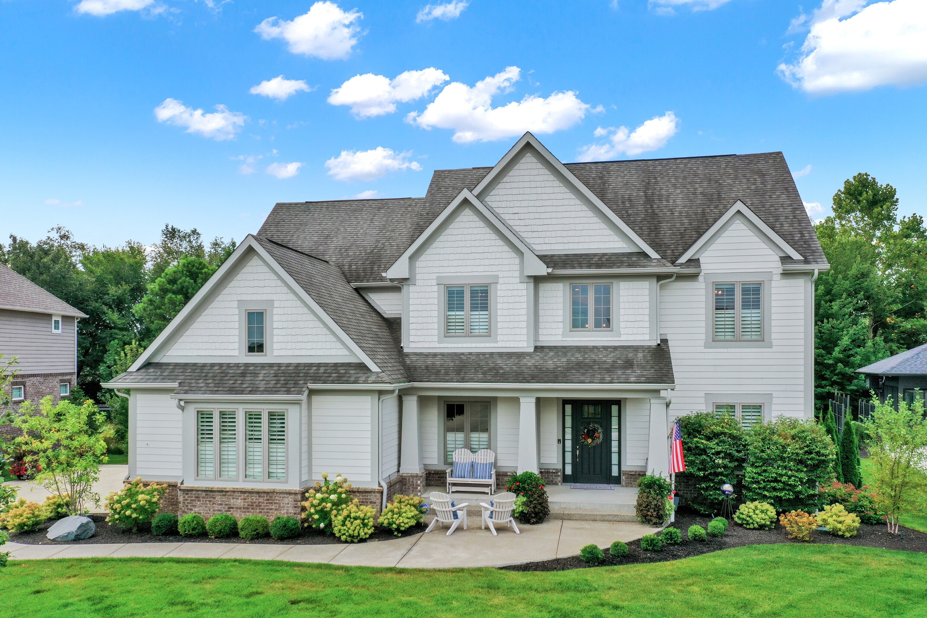 3989 Sunningdale Way