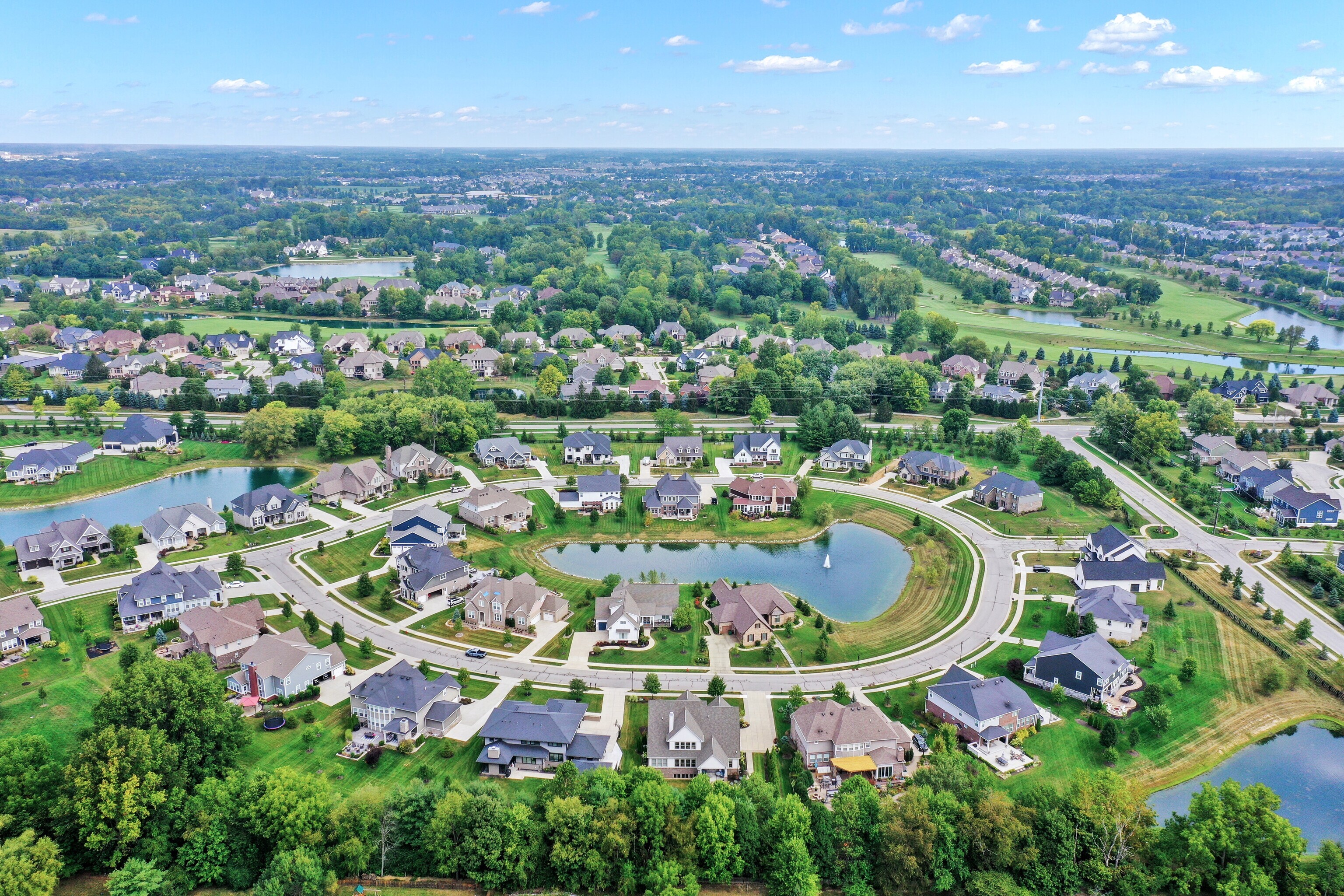 3989 Sunningdale Way