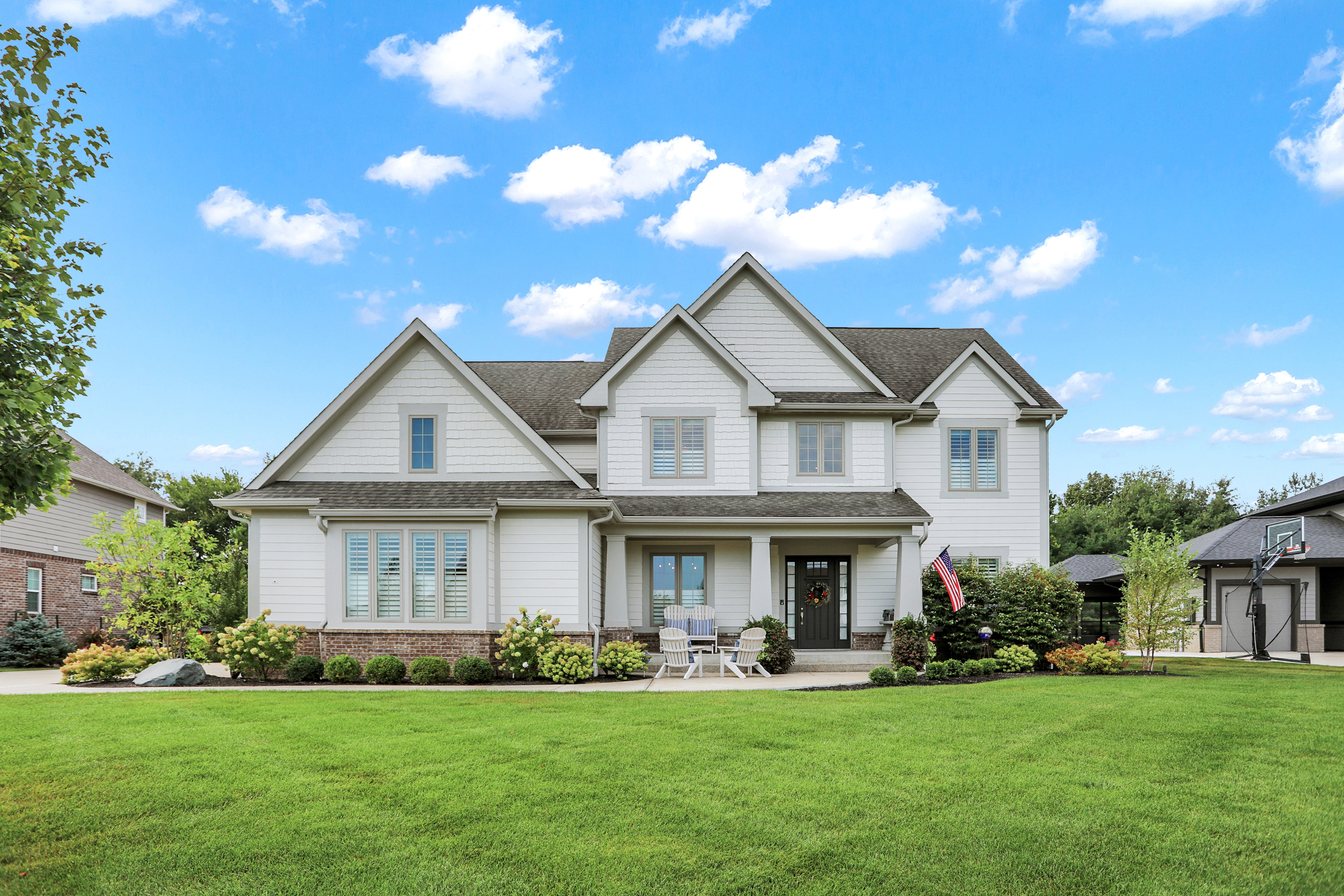 3989 Sunningdale Way