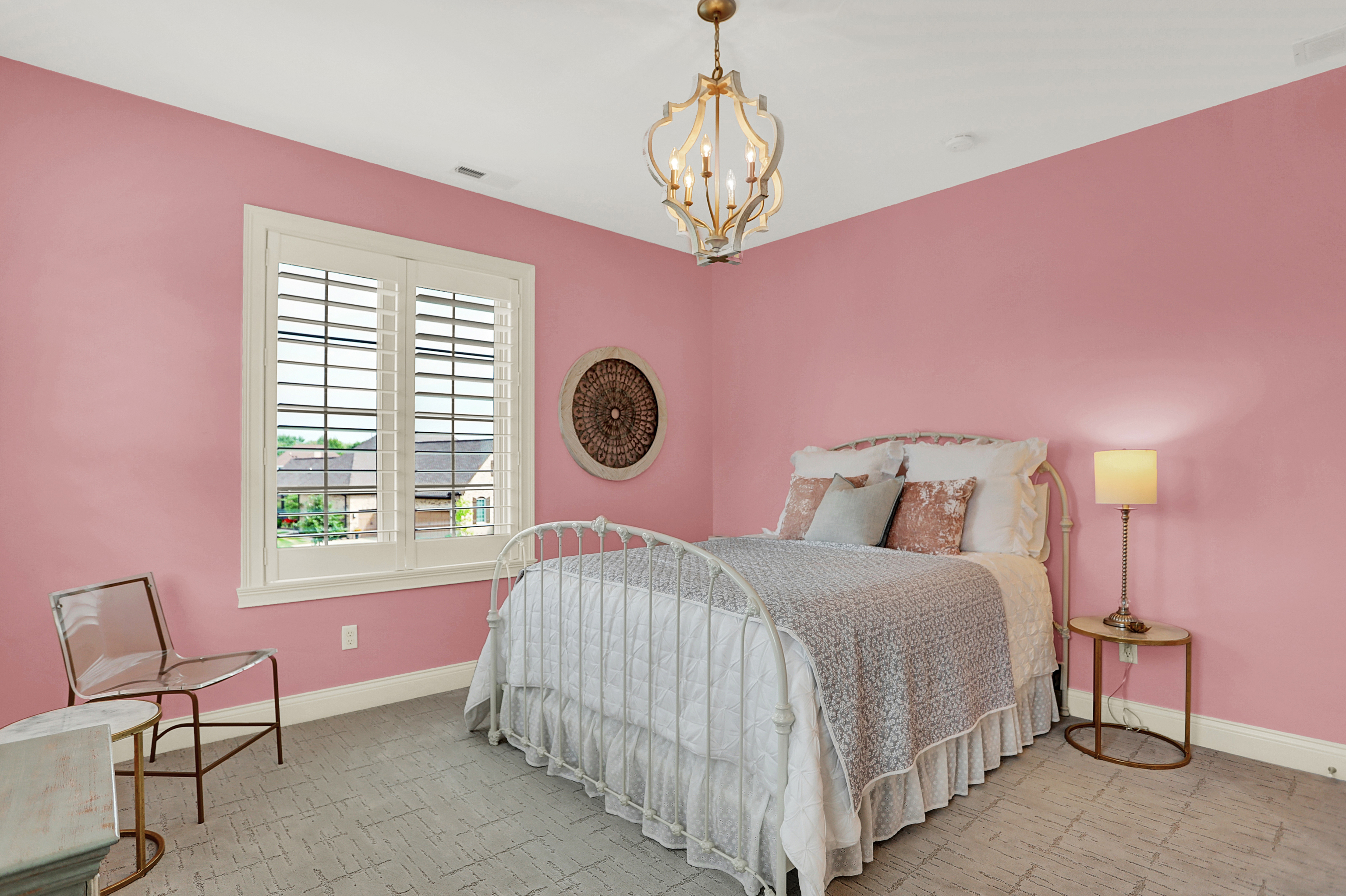 3989 Sunningdale Way