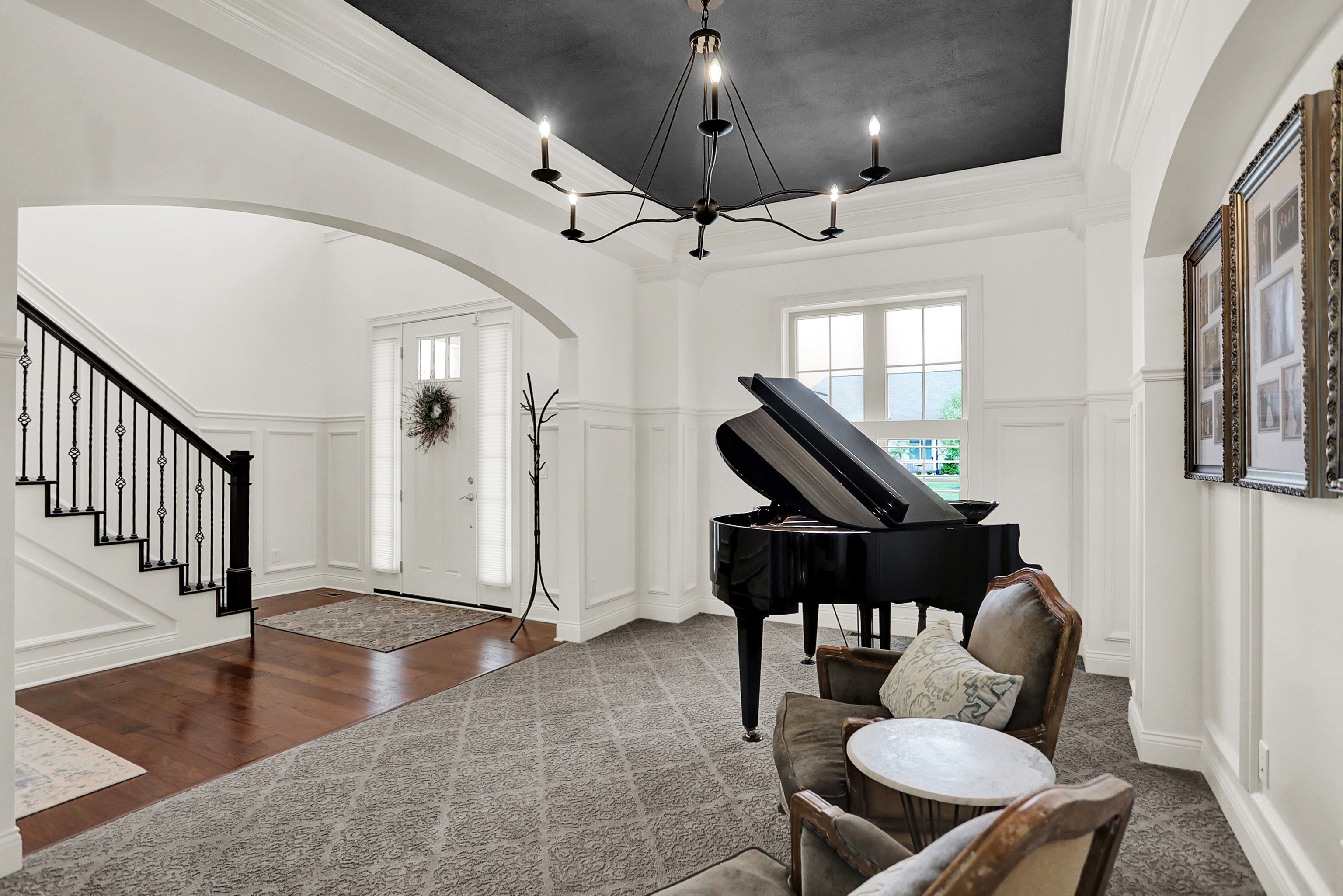 3989 Sunningdale Way