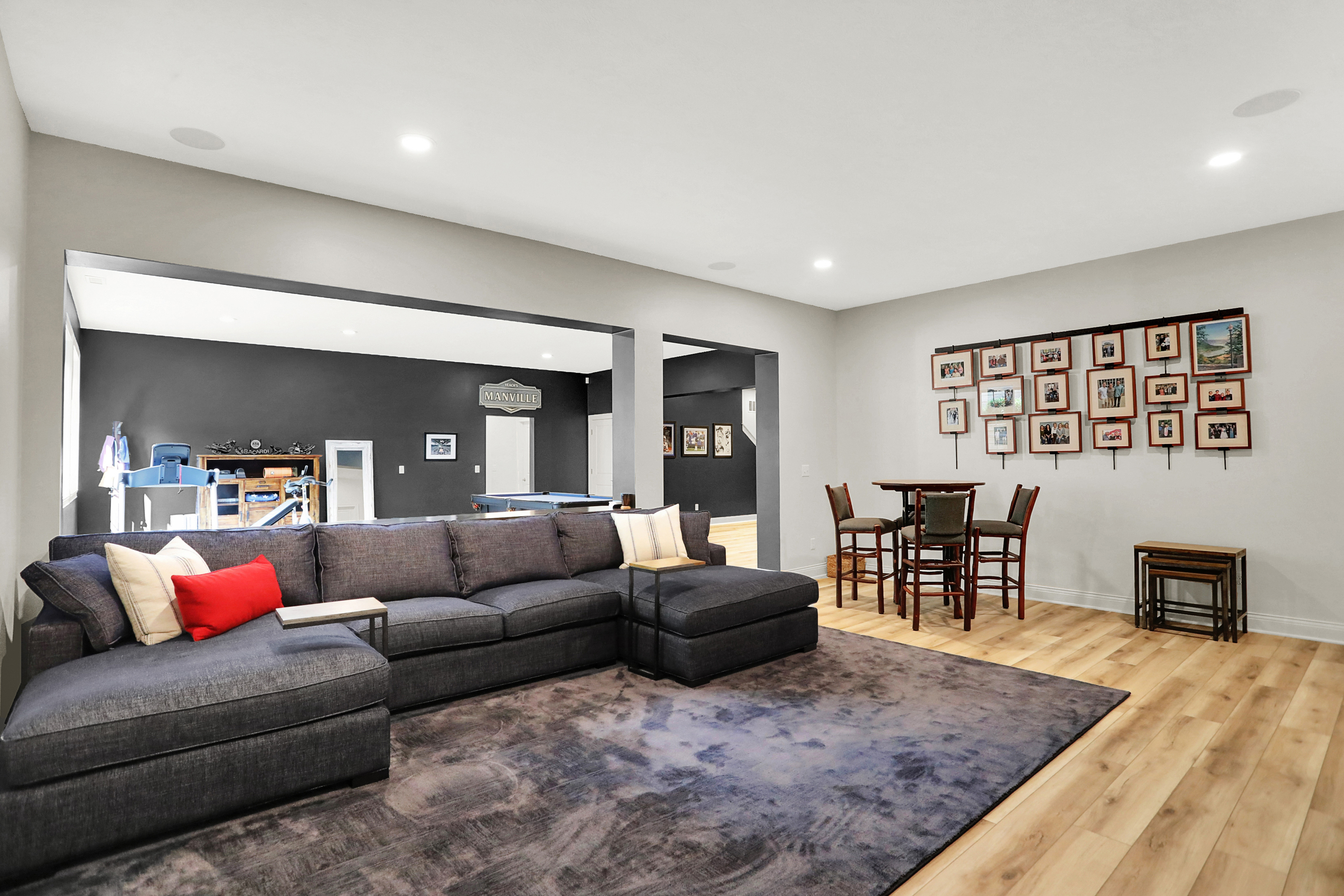 3989 Sunningdale Way