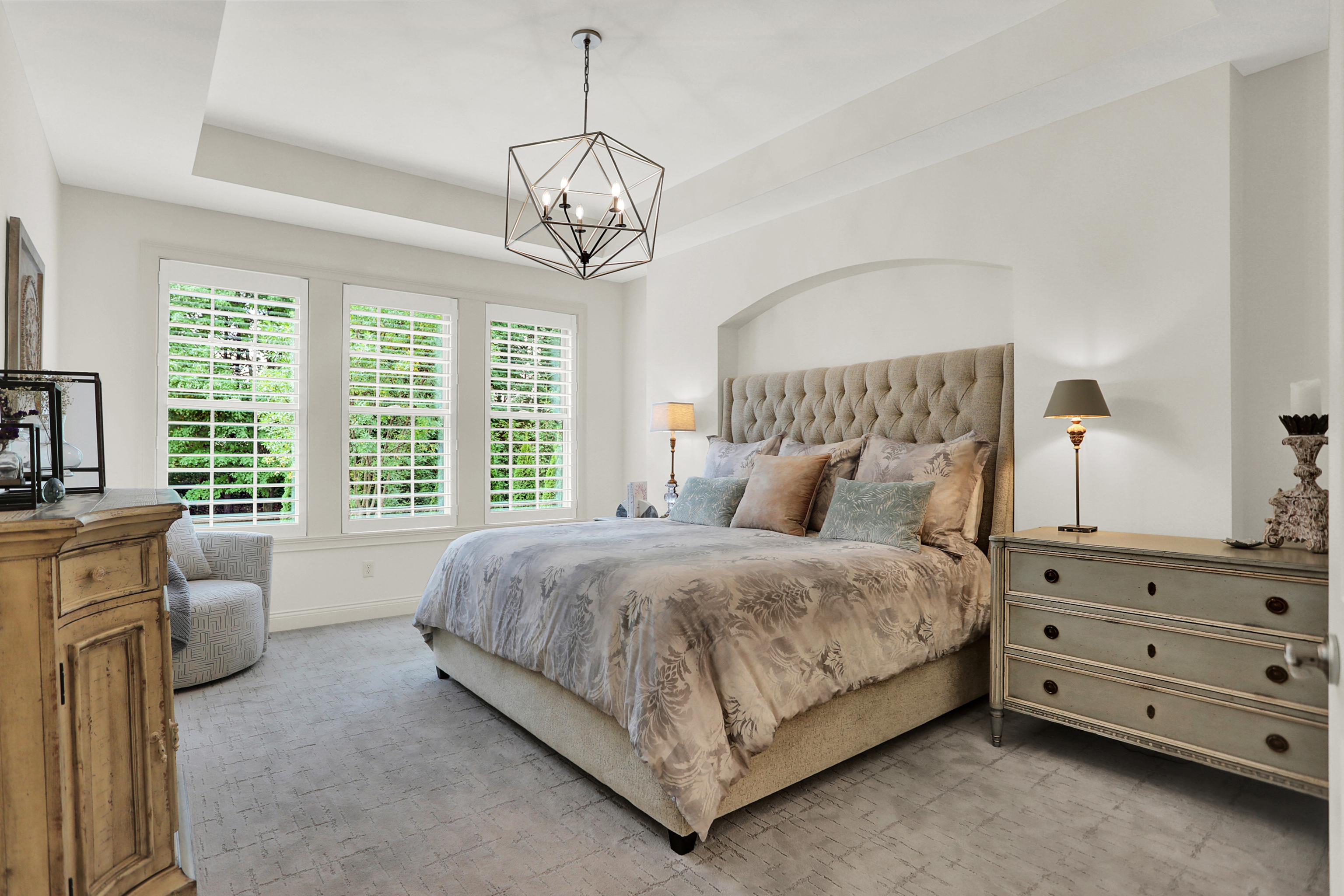 3989 Sunningdale Way