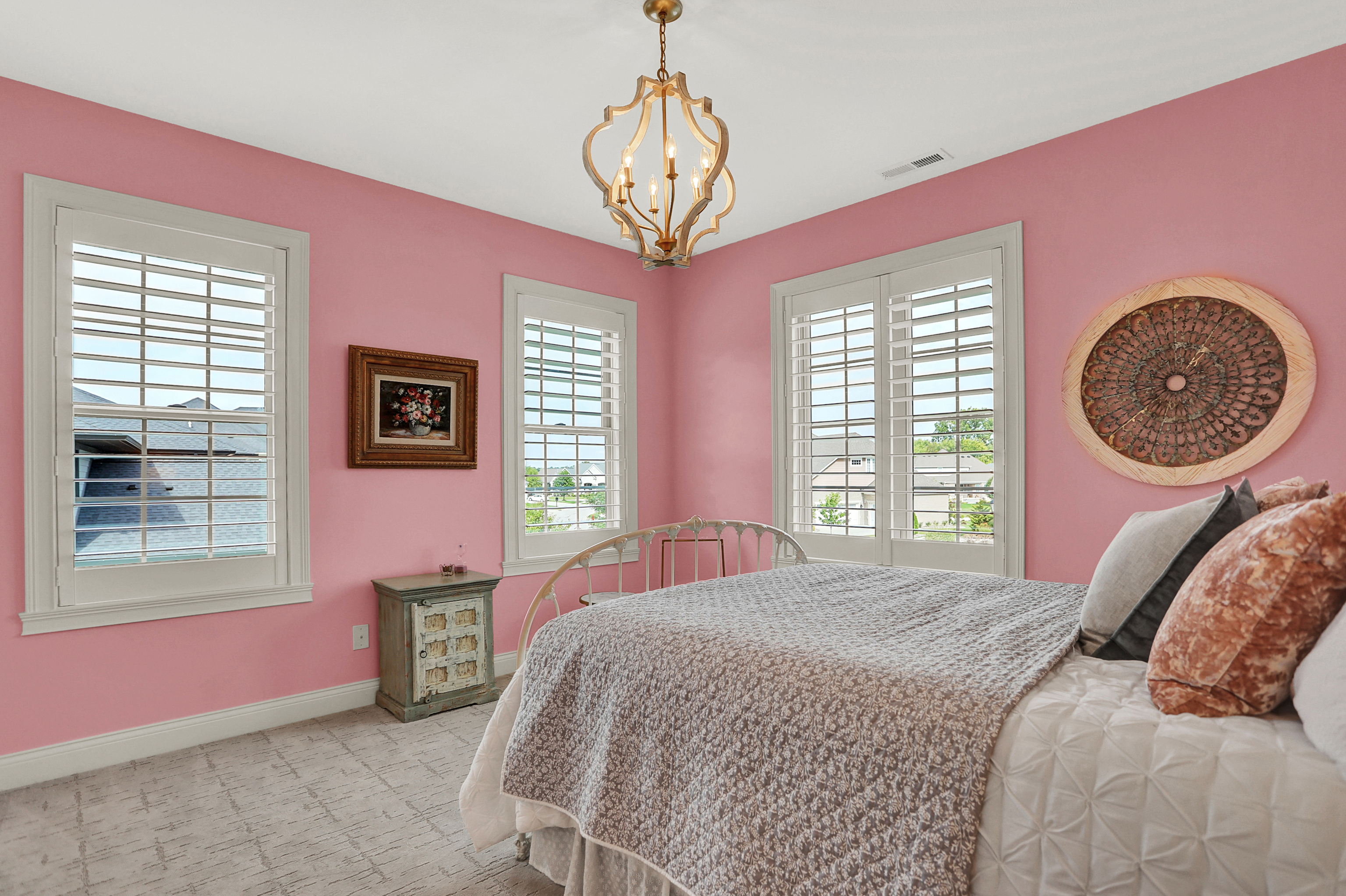 3989 Sunningdale Way