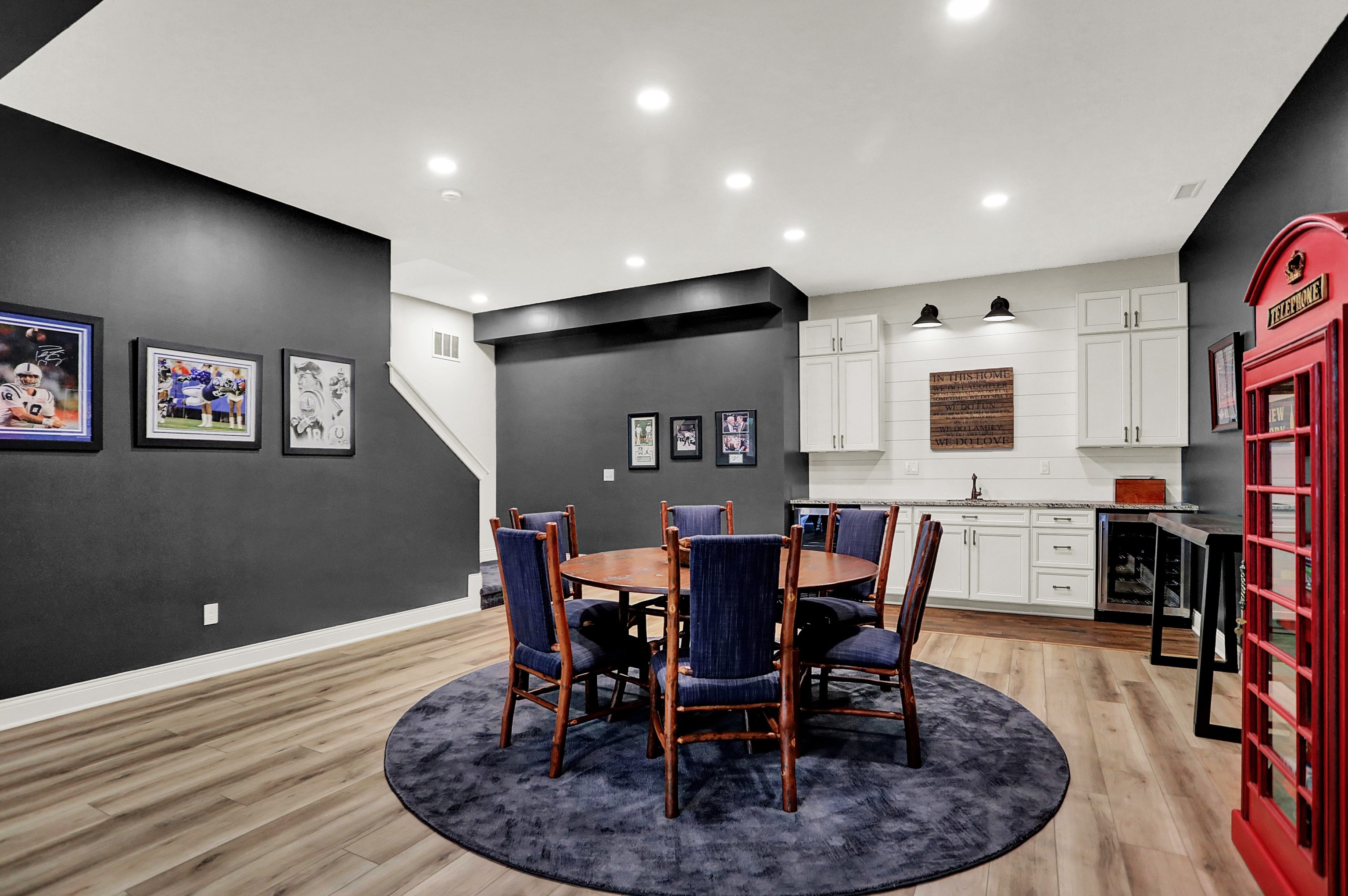 3989 Sunningdale Way