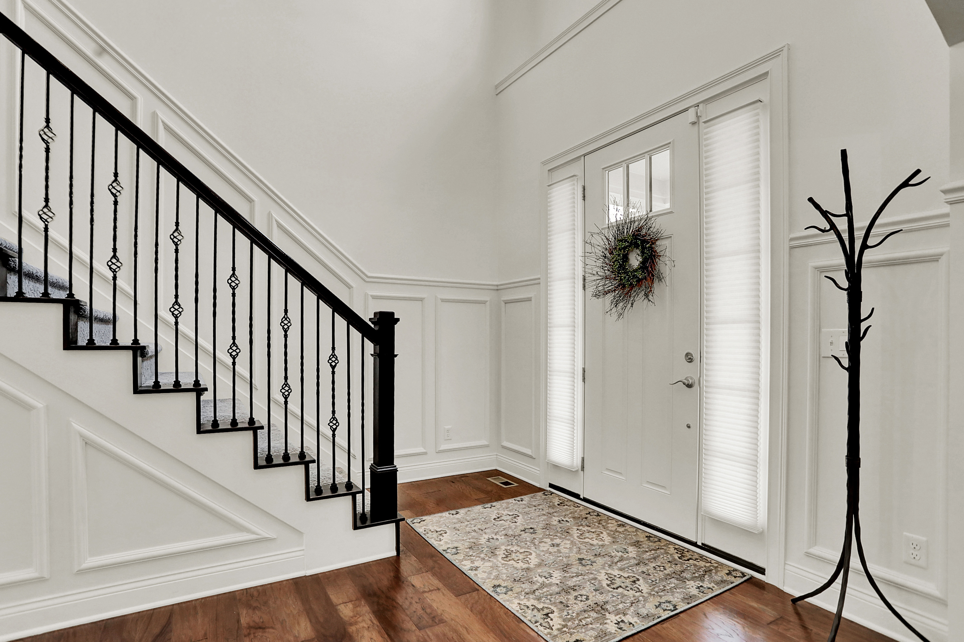 3989 Sunningdale Way