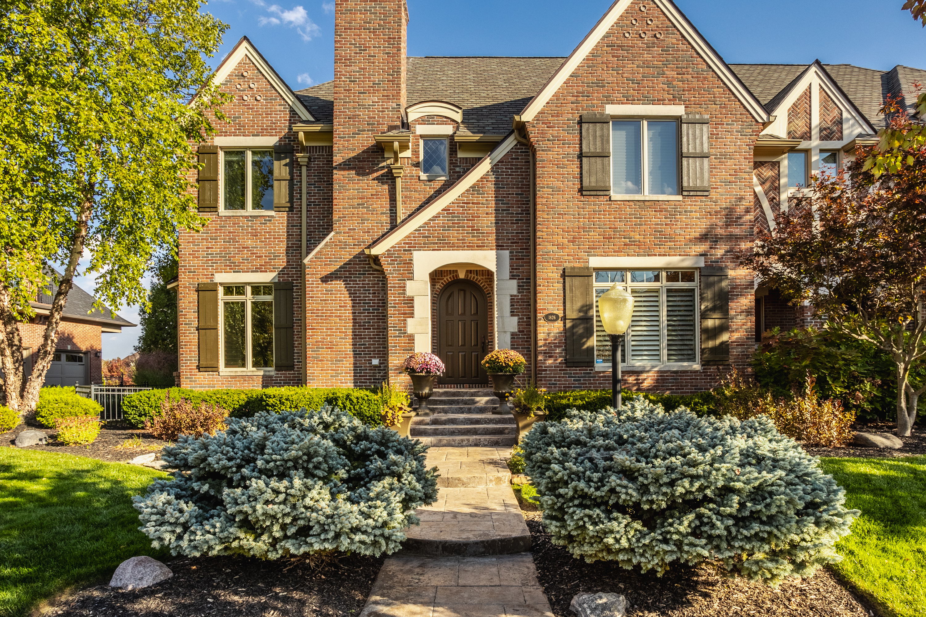 1826 Milford Street