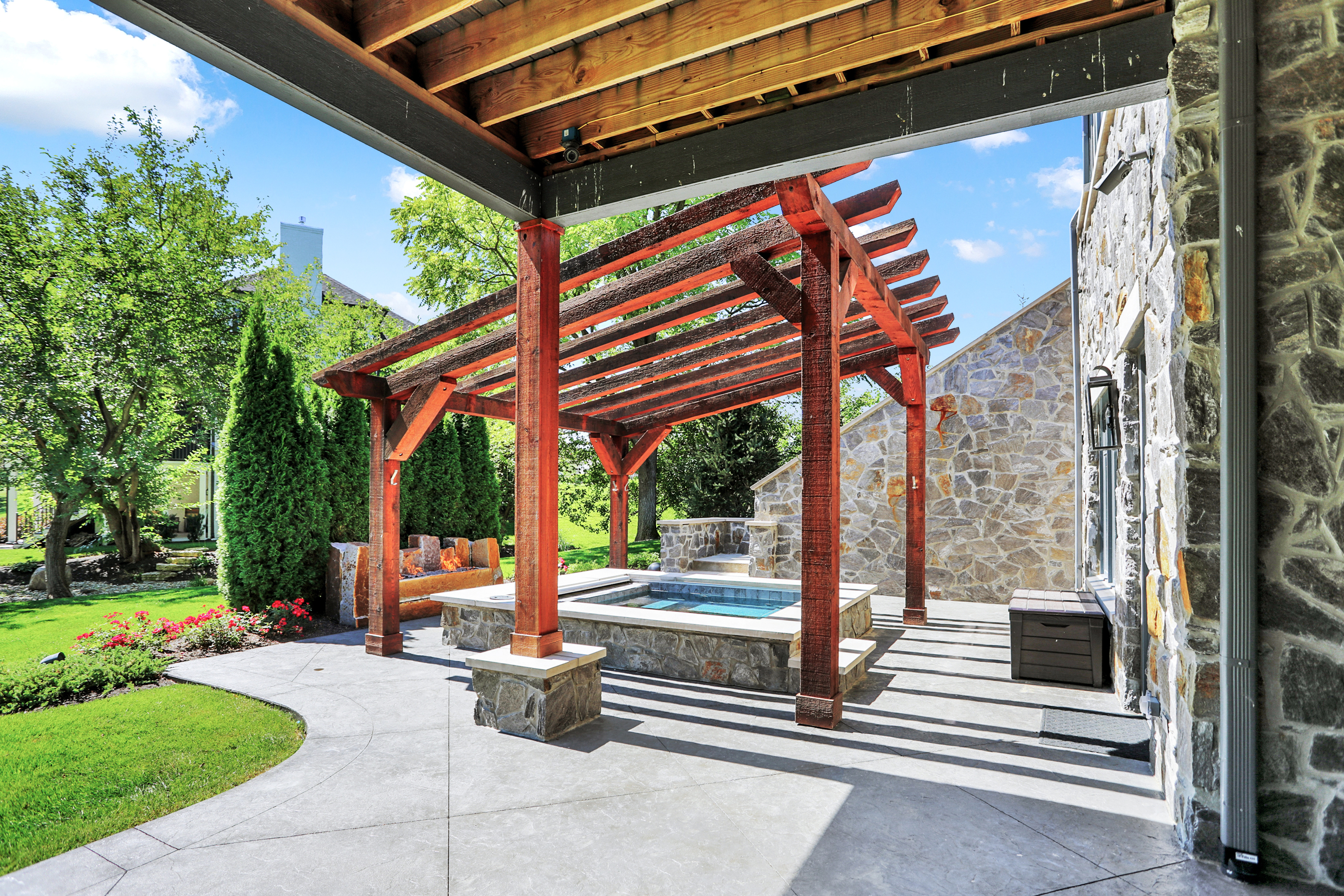 847 Old Ashbury Road