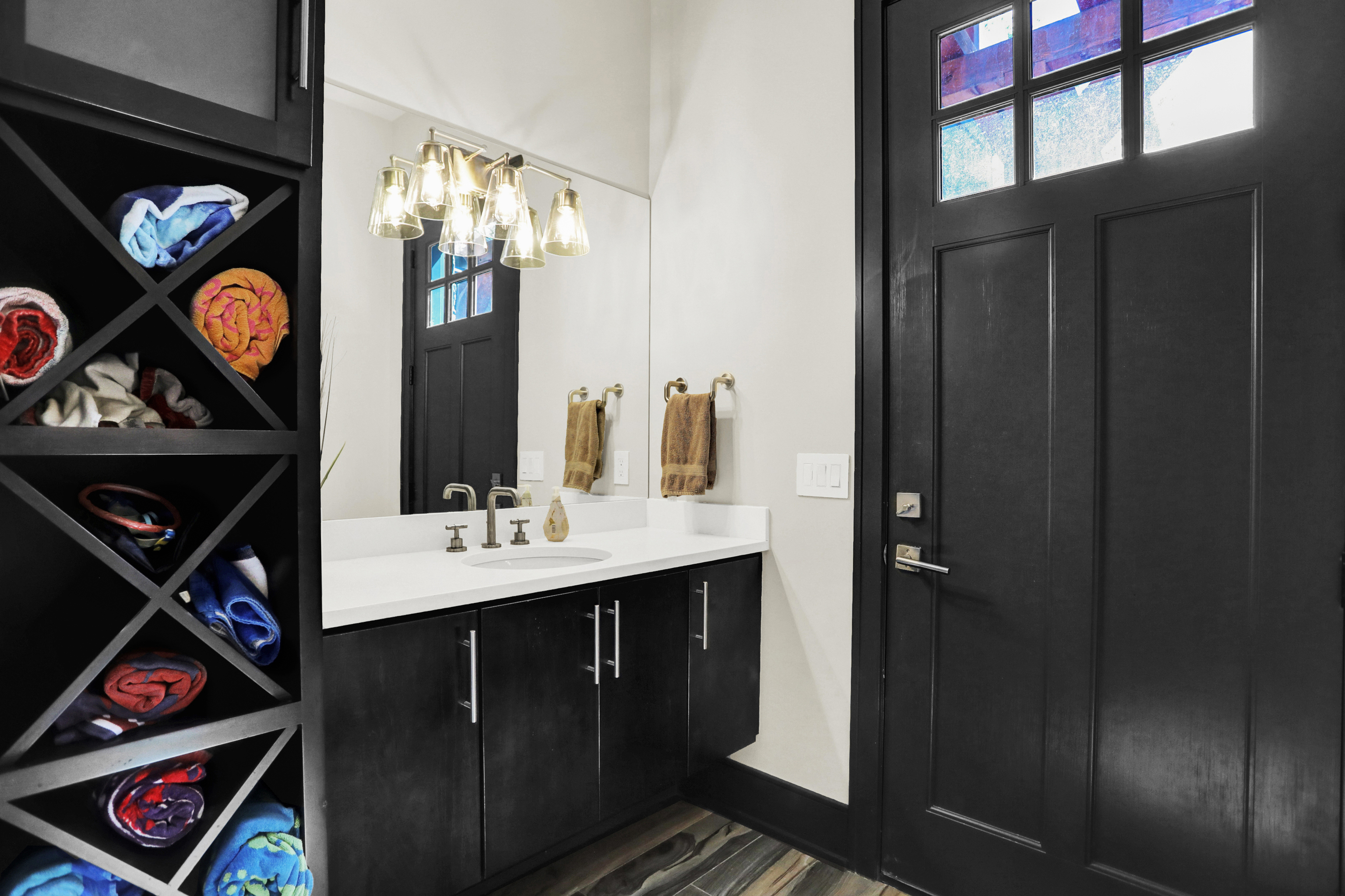 847 Old Ashbury Road