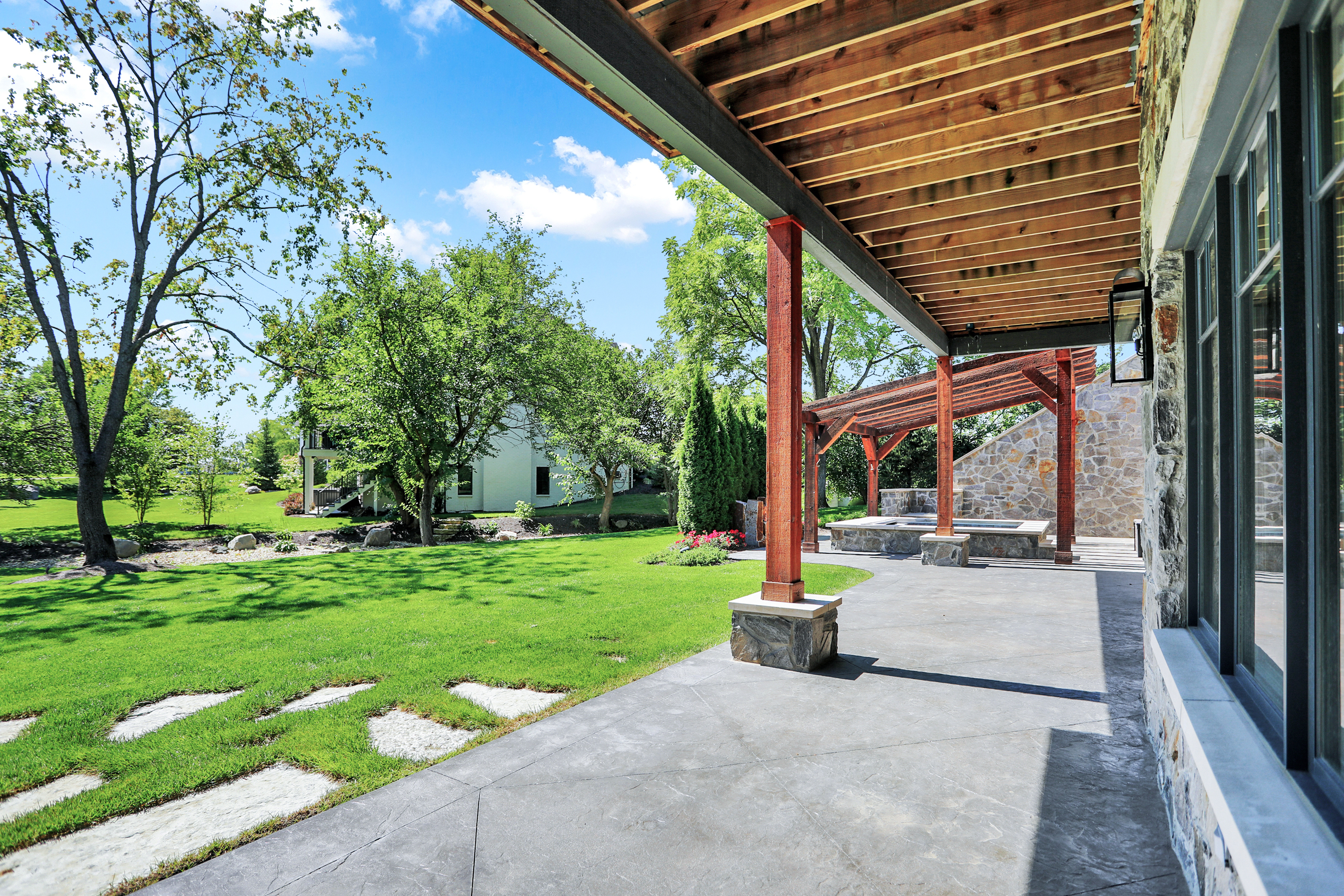 847 Old Ashbury Road