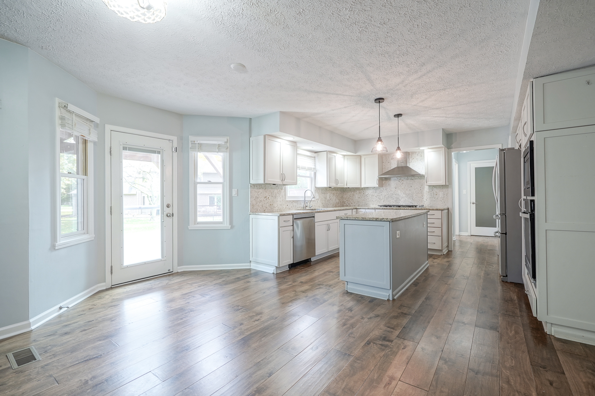 13897 Sandy Creek Court