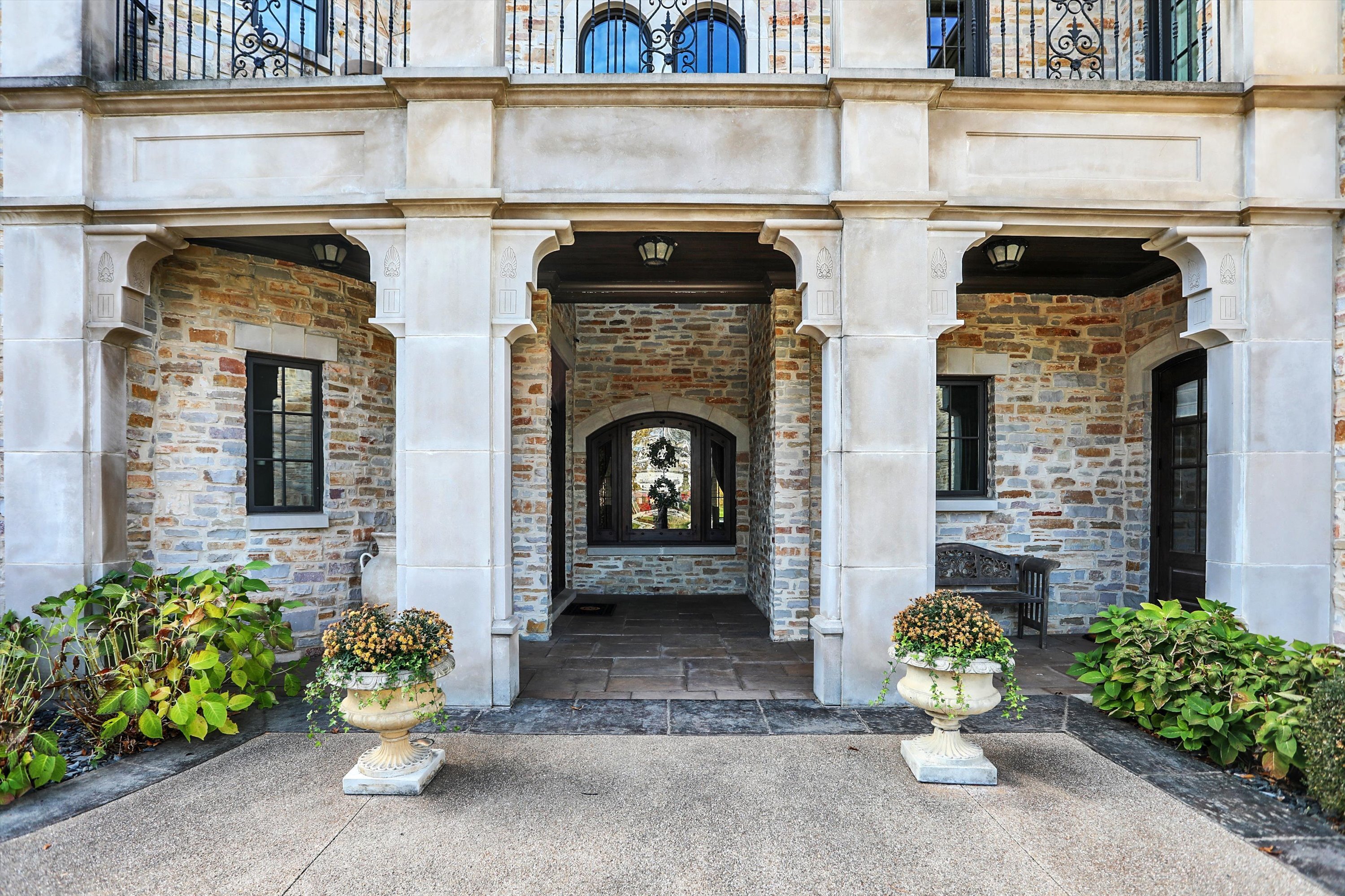 15620 Hidden Oaks Court
