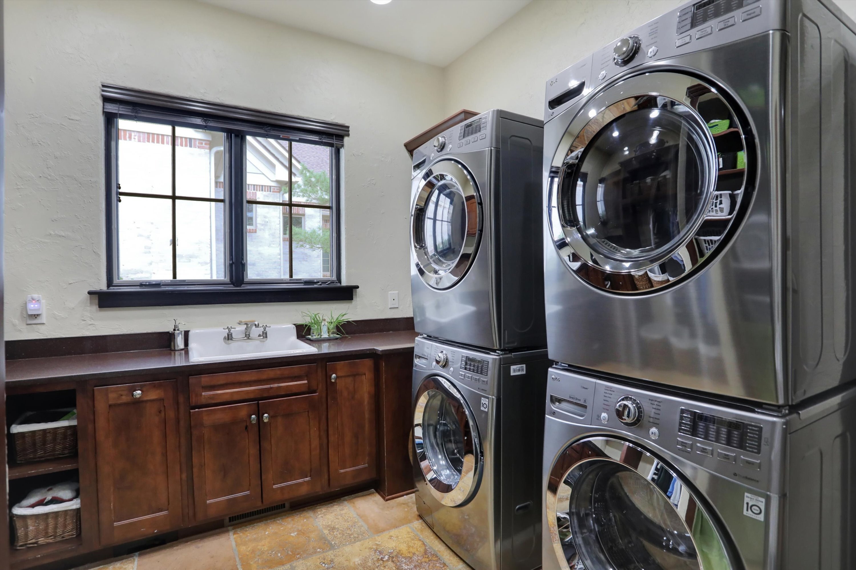 15620 Hidden Oaks Court