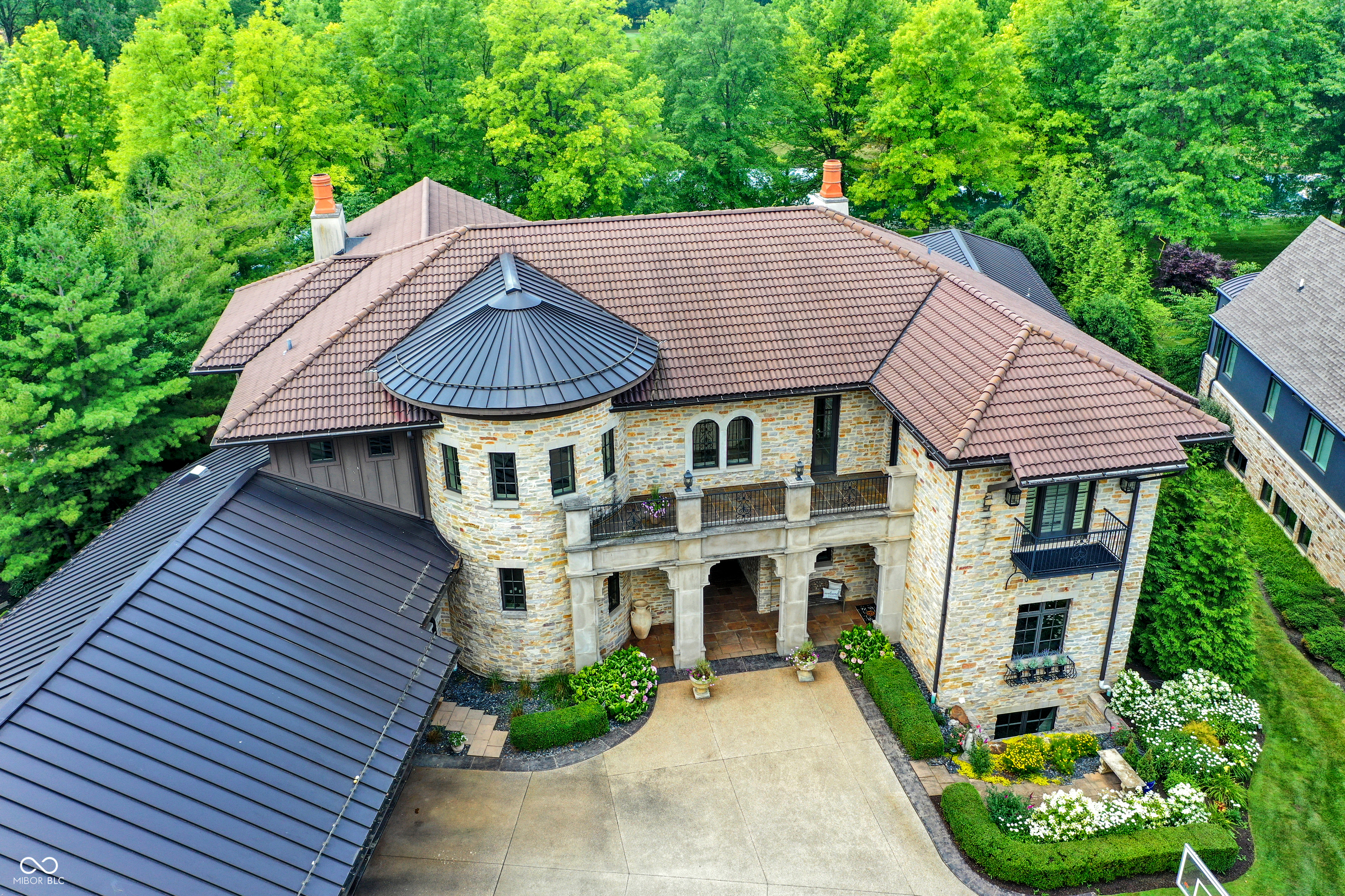 15620 Hidden Oaks Court