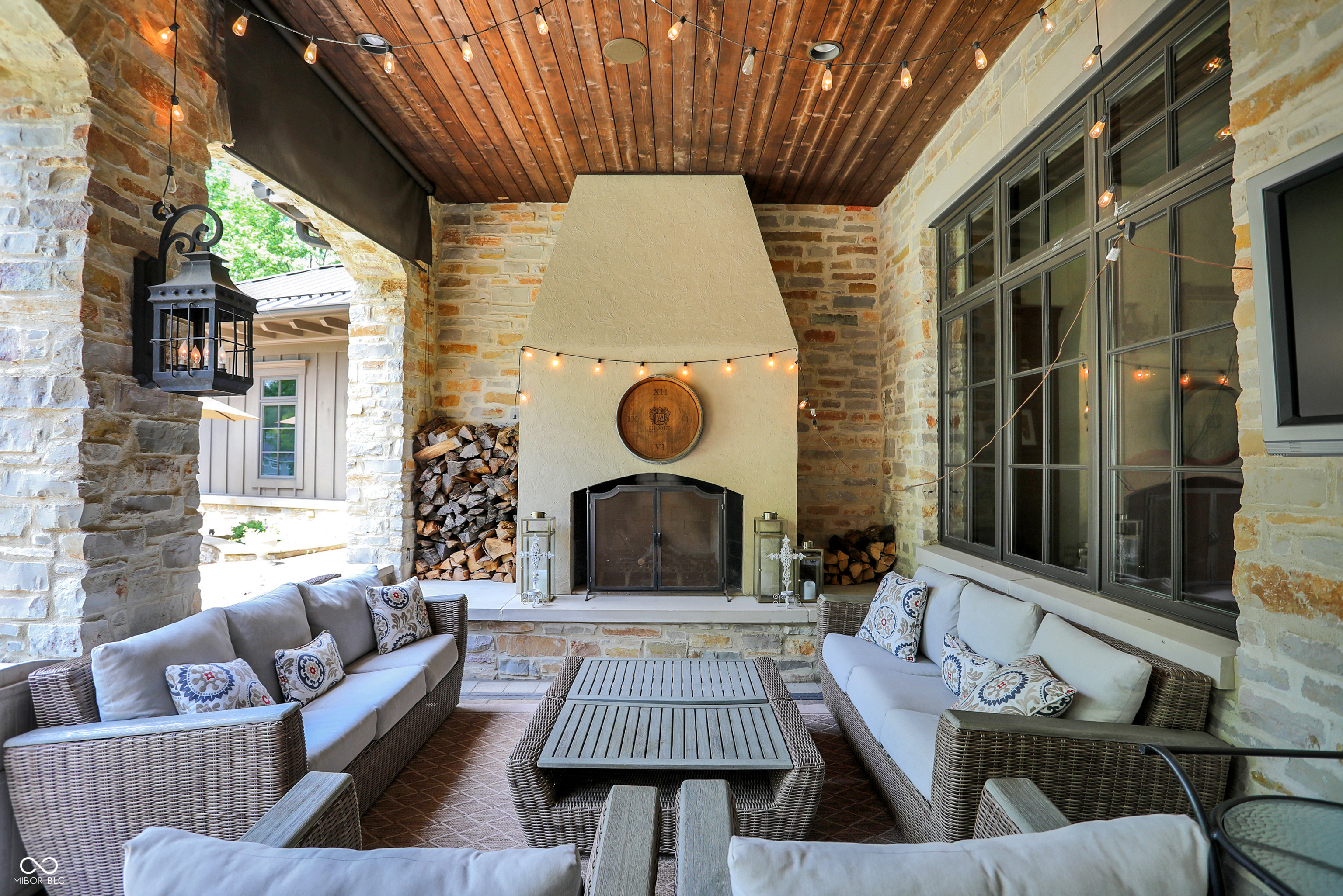 15620 Hidden Oaks Court