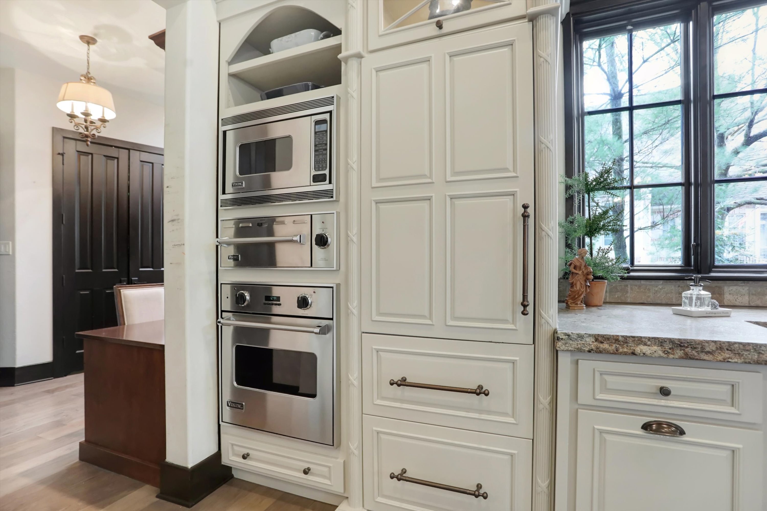 15620 Hidden Oaks Court