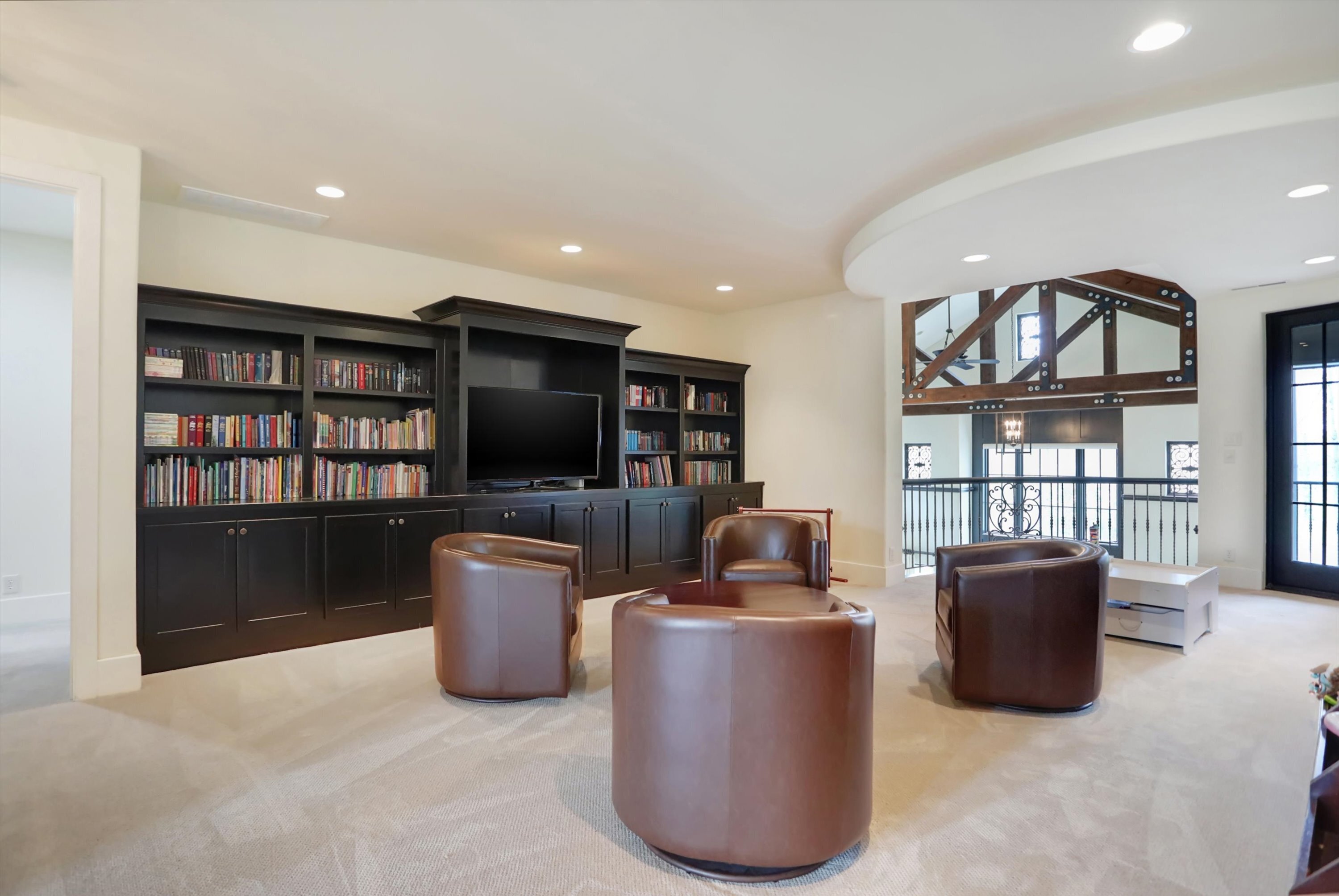 15620 Hidden Oaks Court