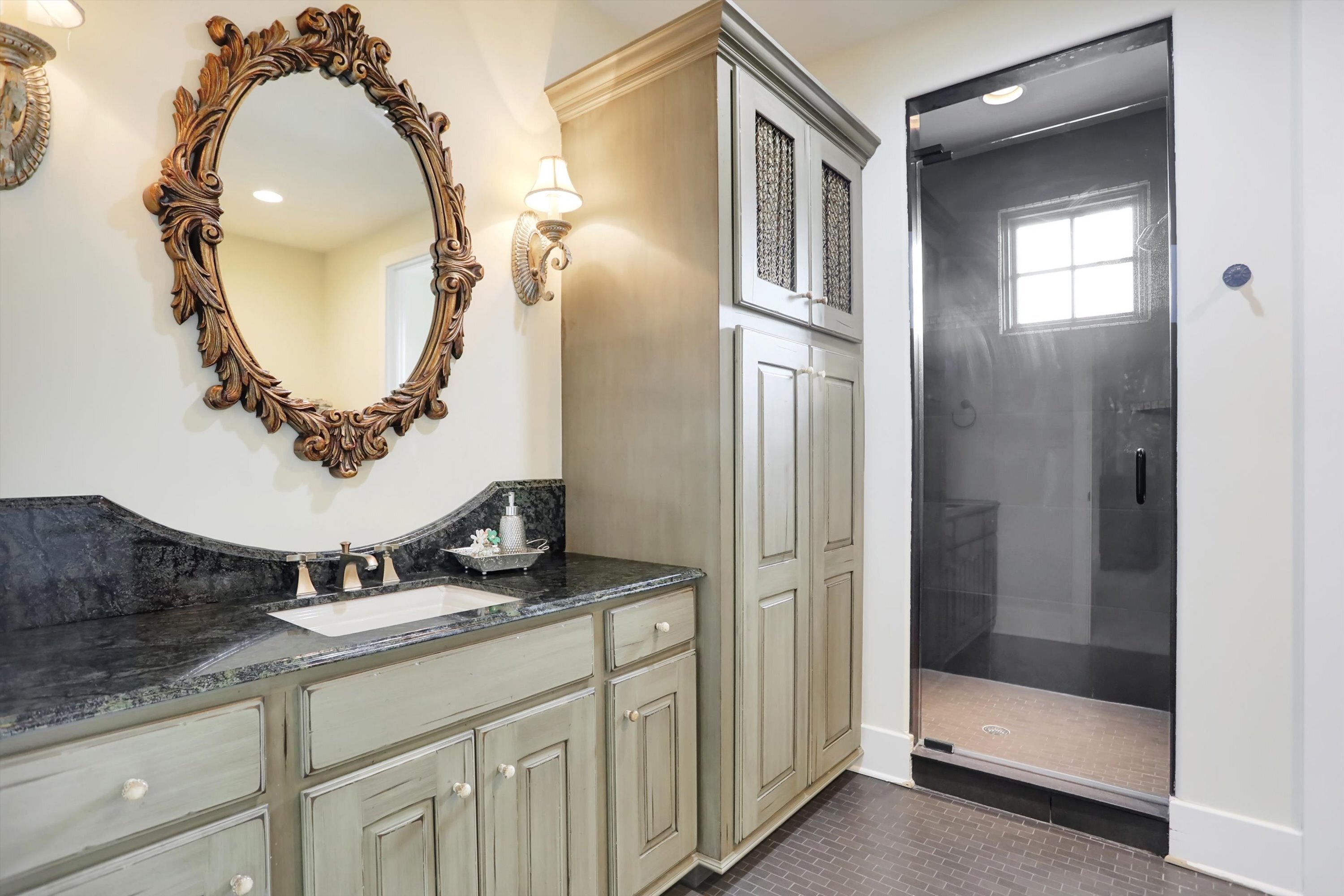 15620 Hidden Oaks Court