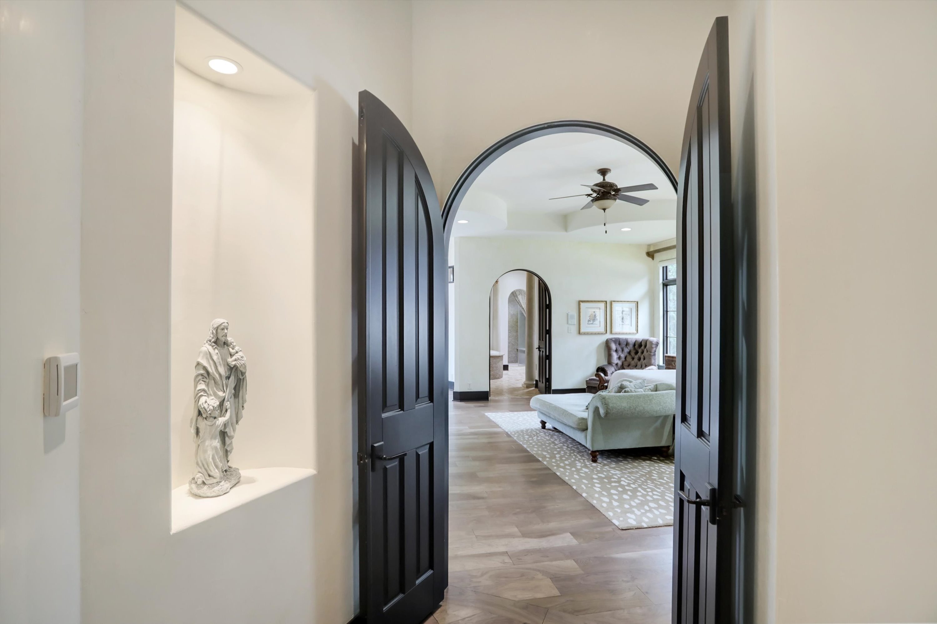 15620 Hidden Oaks Court