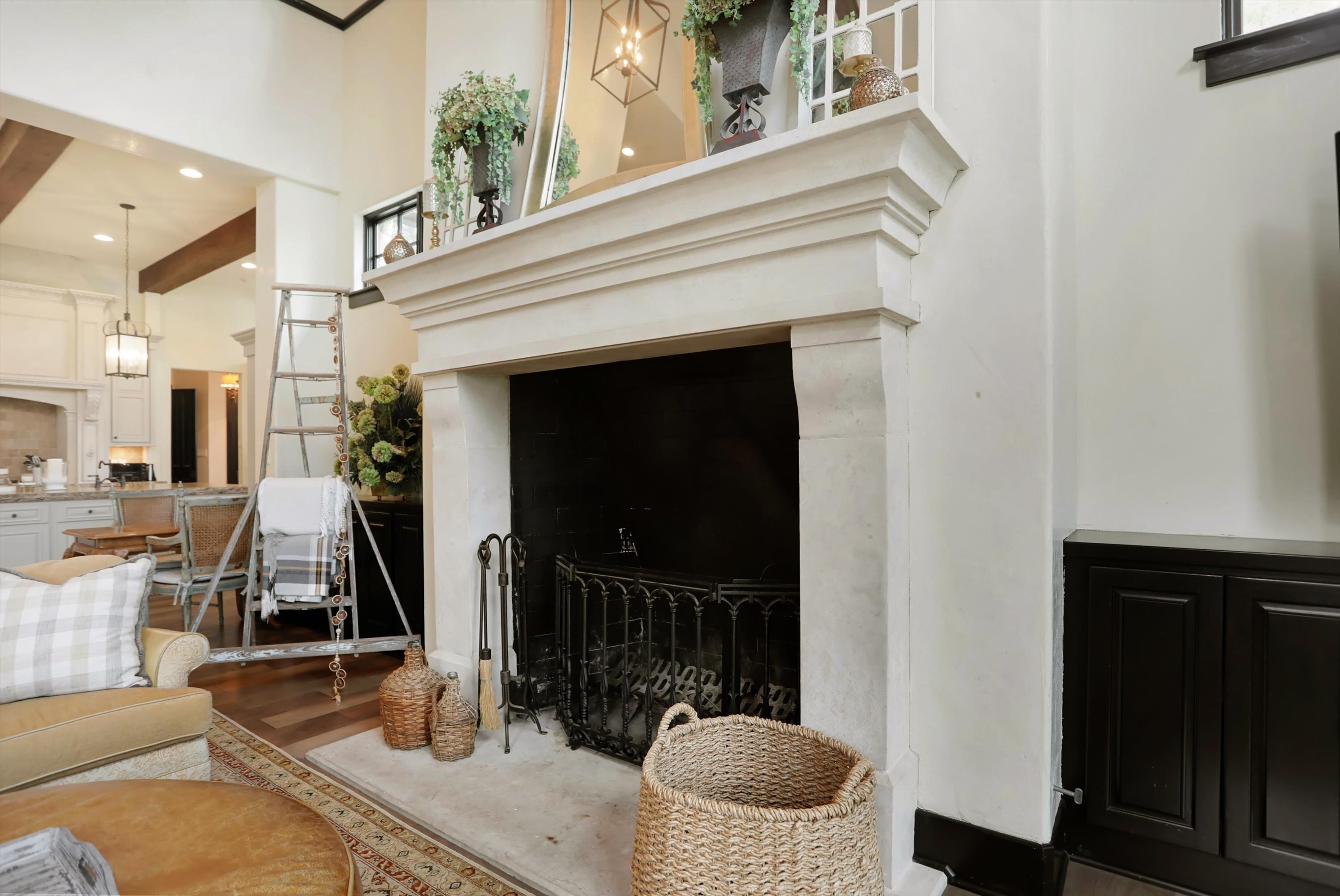 15620 Hidden Oaks Court
