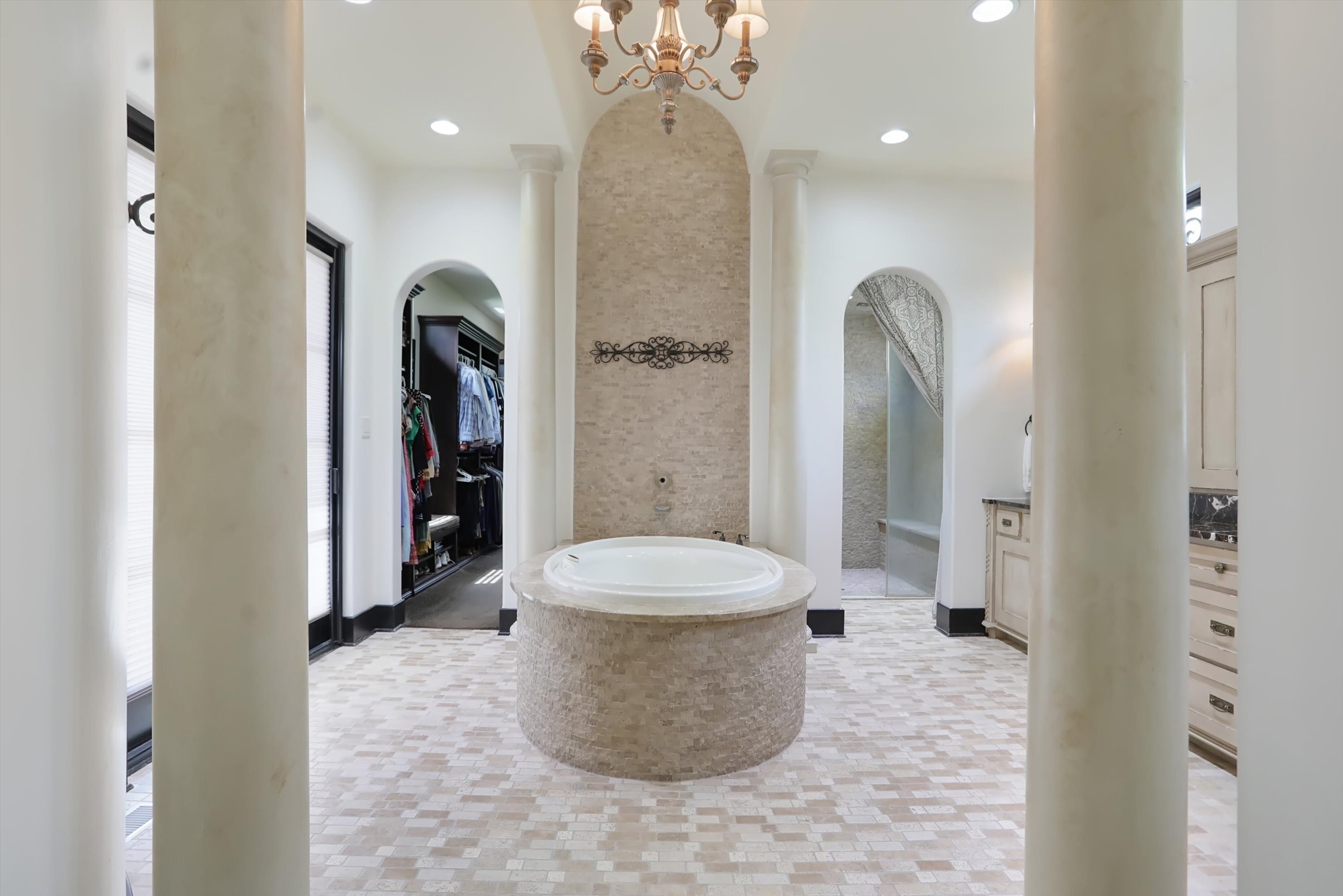 15620 Hidden Oaks Court