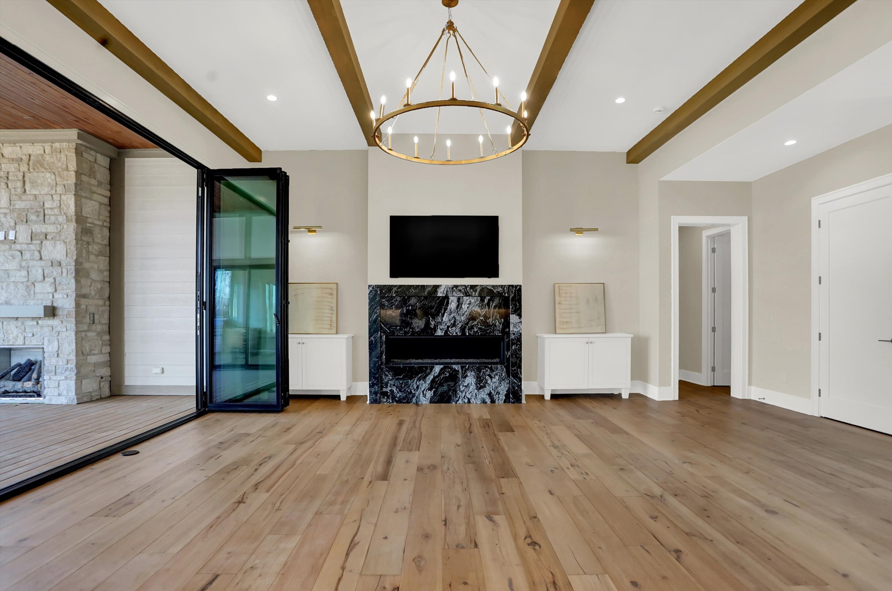 1520 Forest Hills Drive