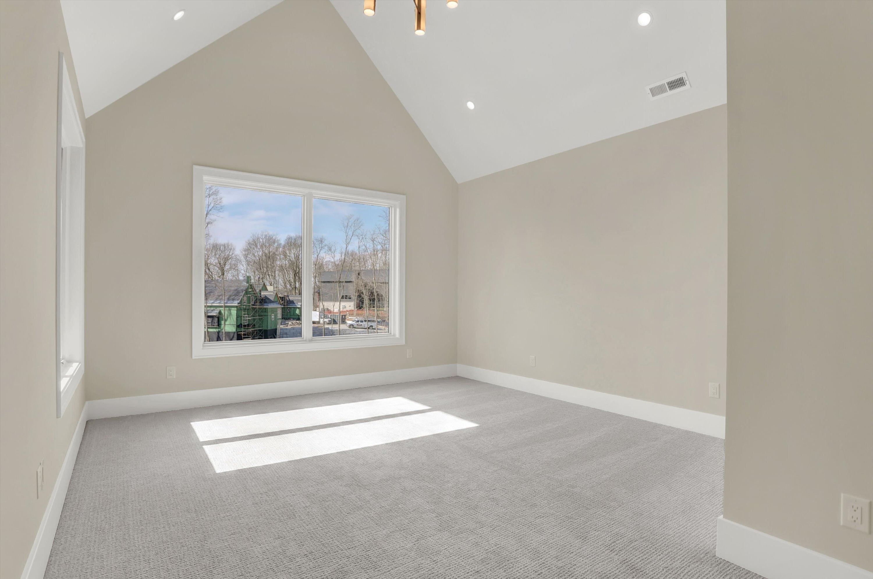 1520 Forest Hills Drive