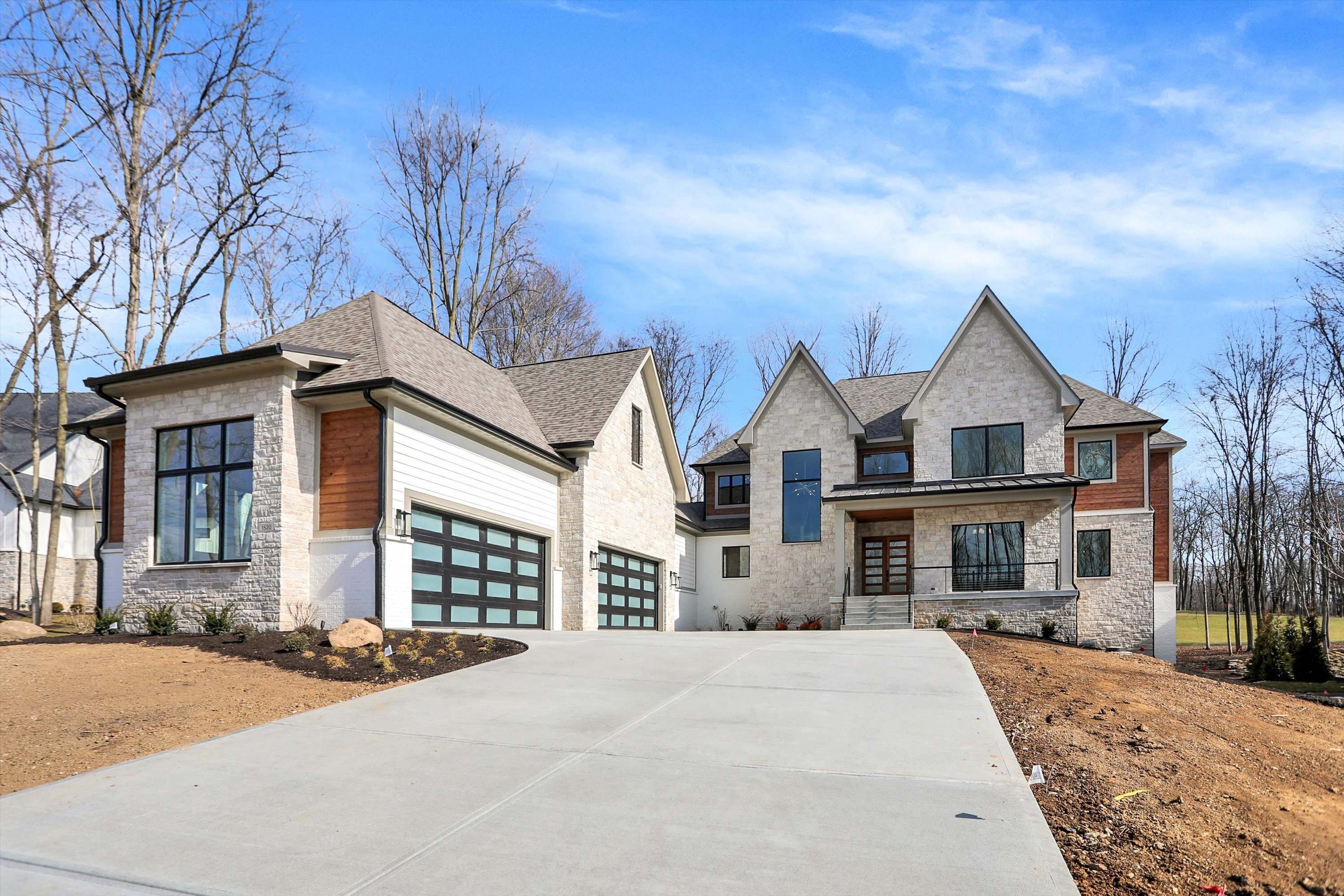 1520 Forest Hills Drive