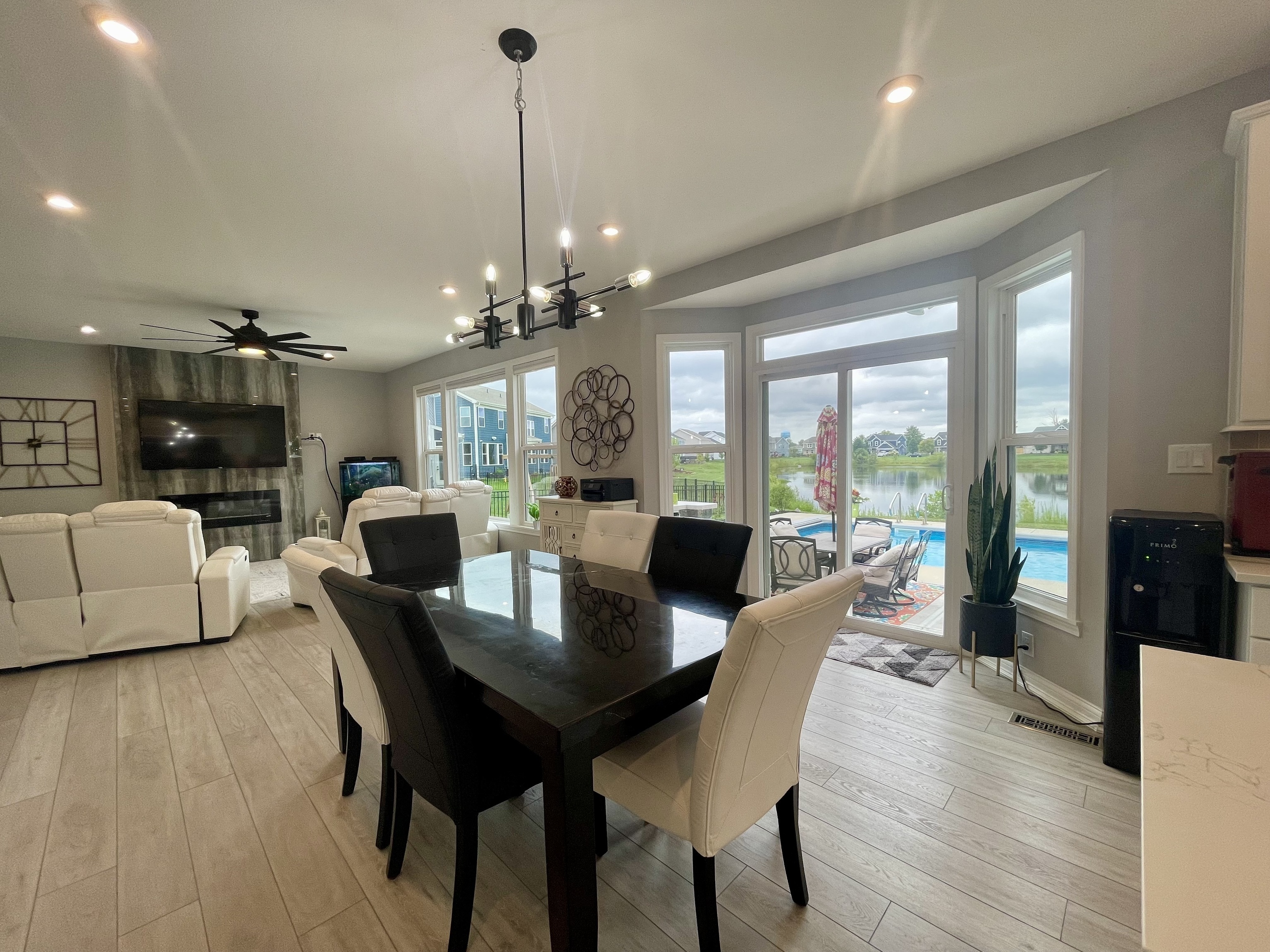 1081 Pond View Drive