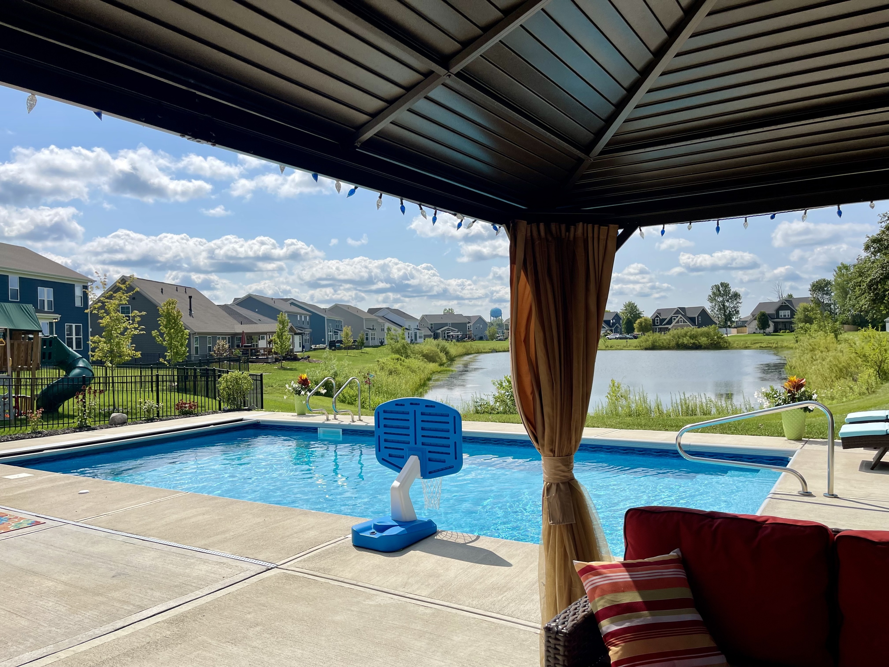 1081 Pond View Drive