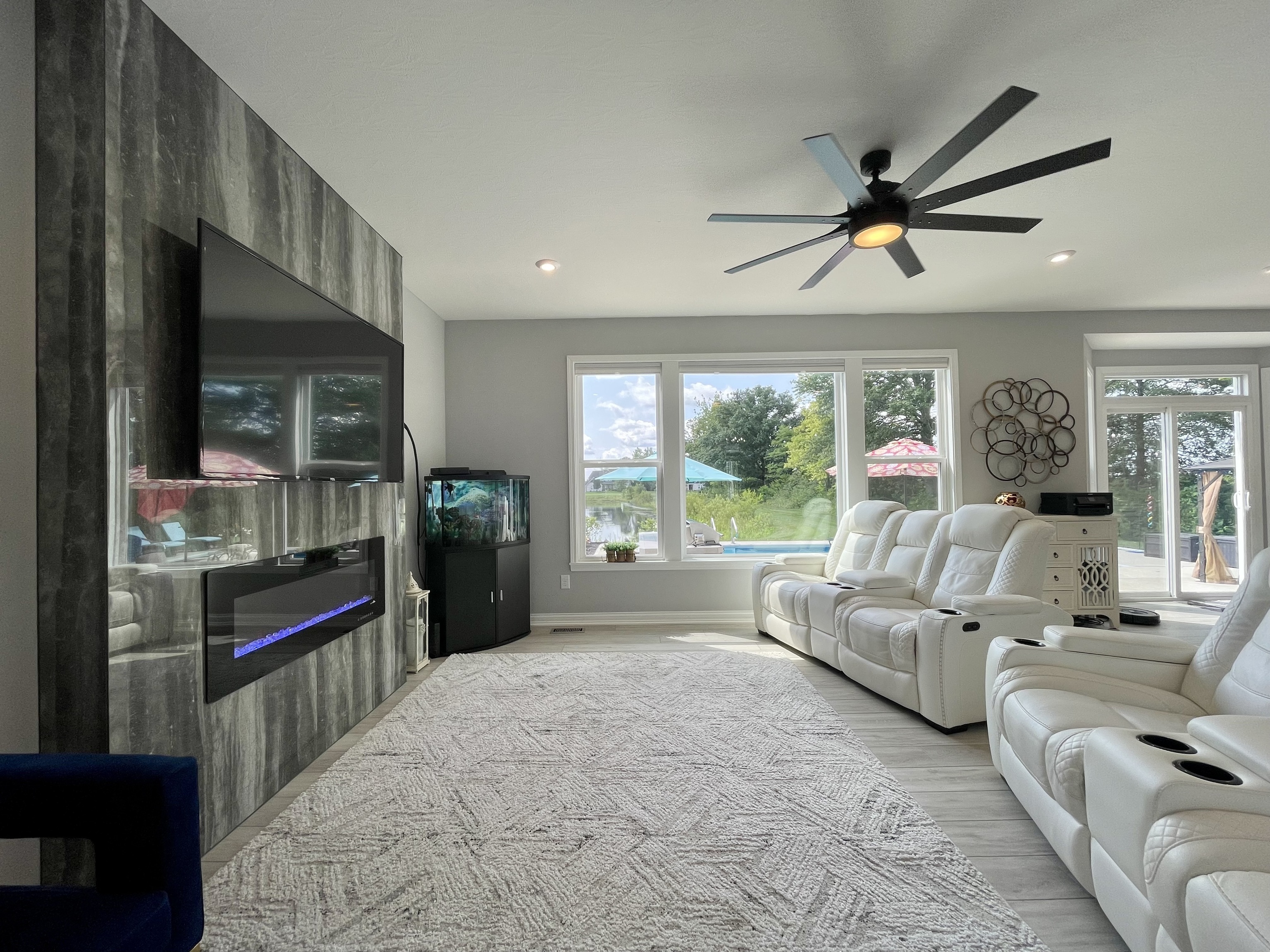 1081 Pond View Drive