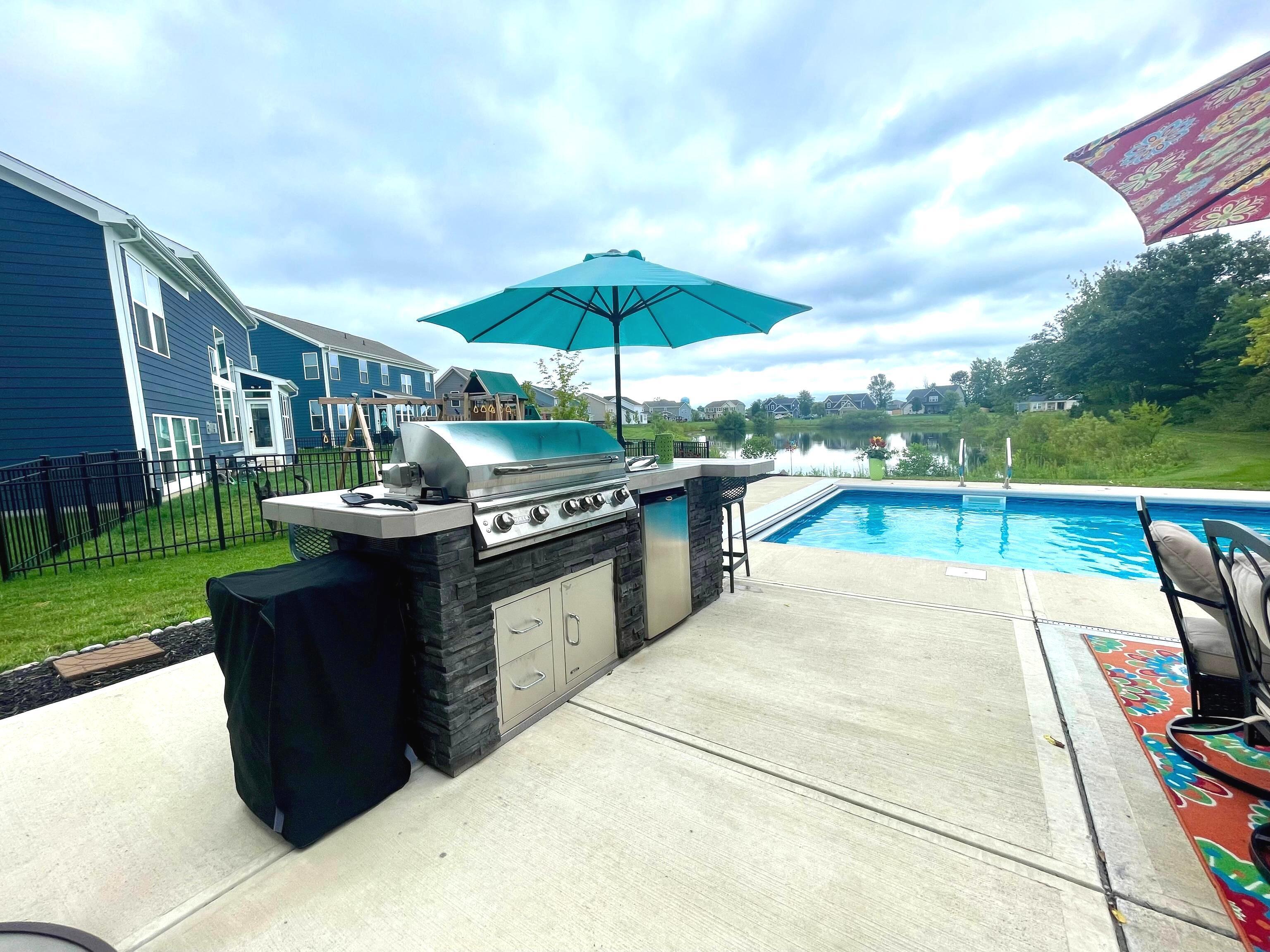 1081 Pond View Drive