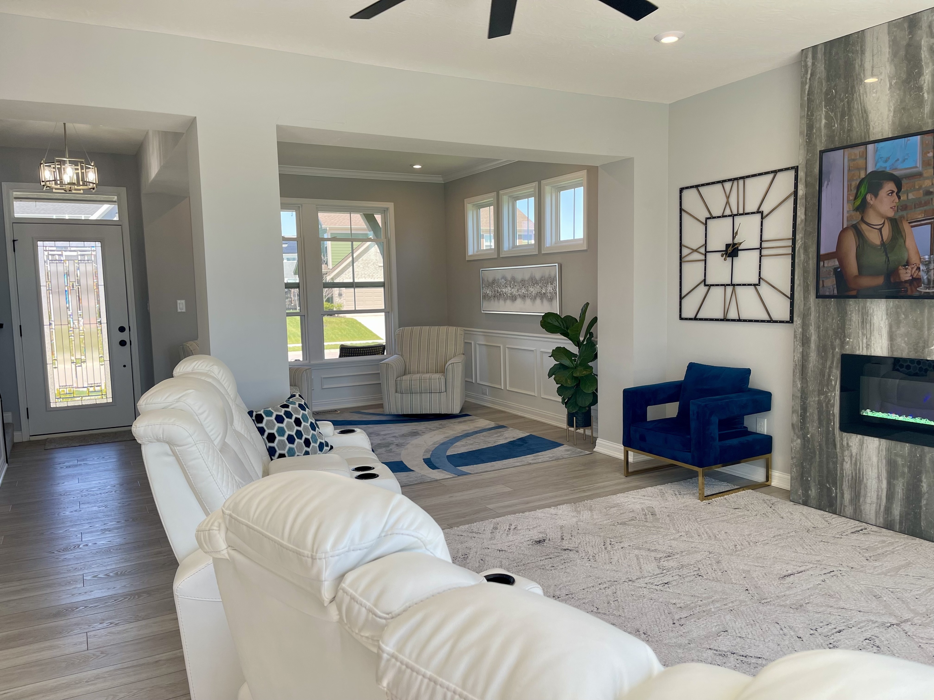 1081 Pond View Drive