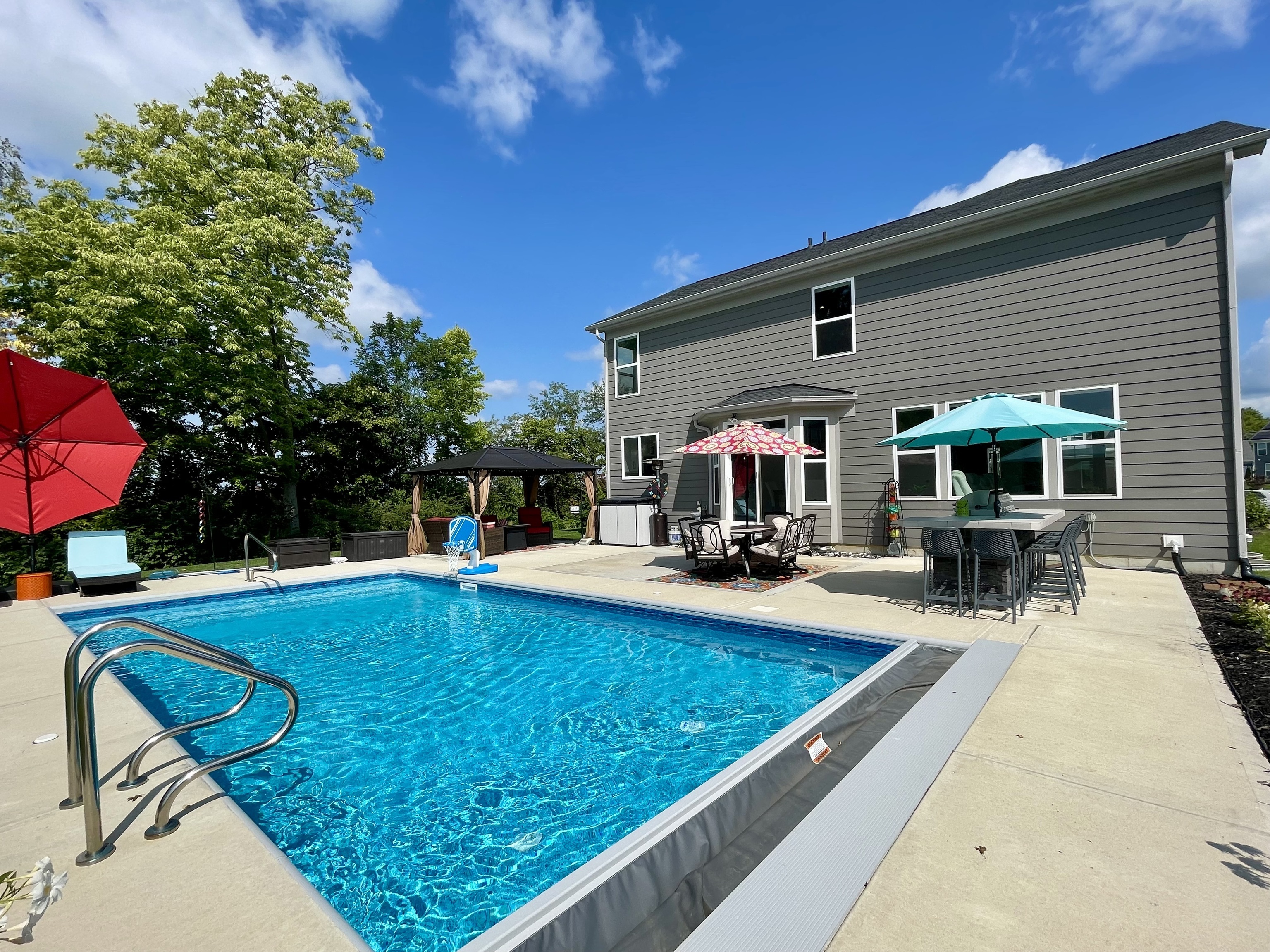 1081 Pond View Drive