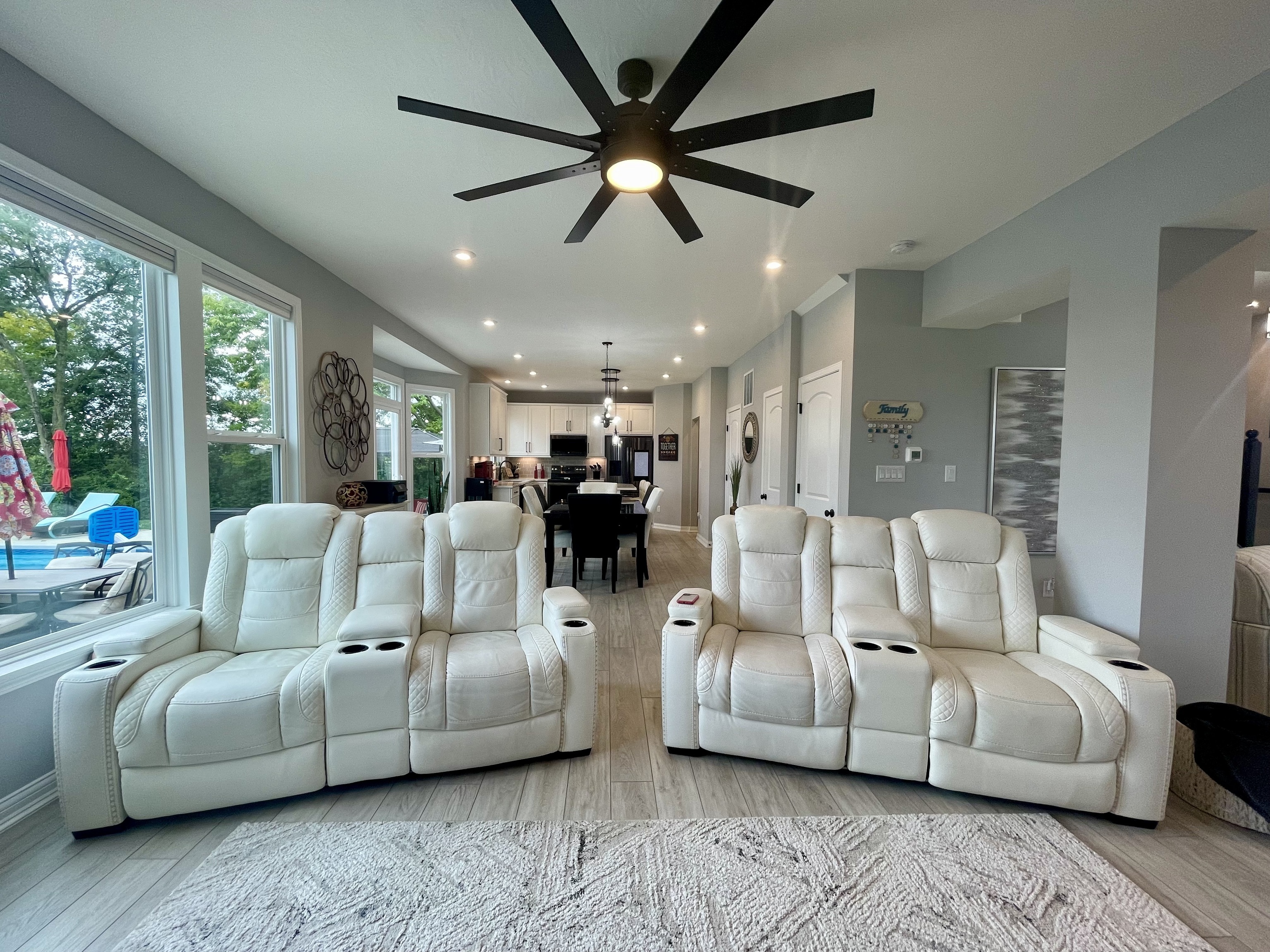 1081 Pond View Drive