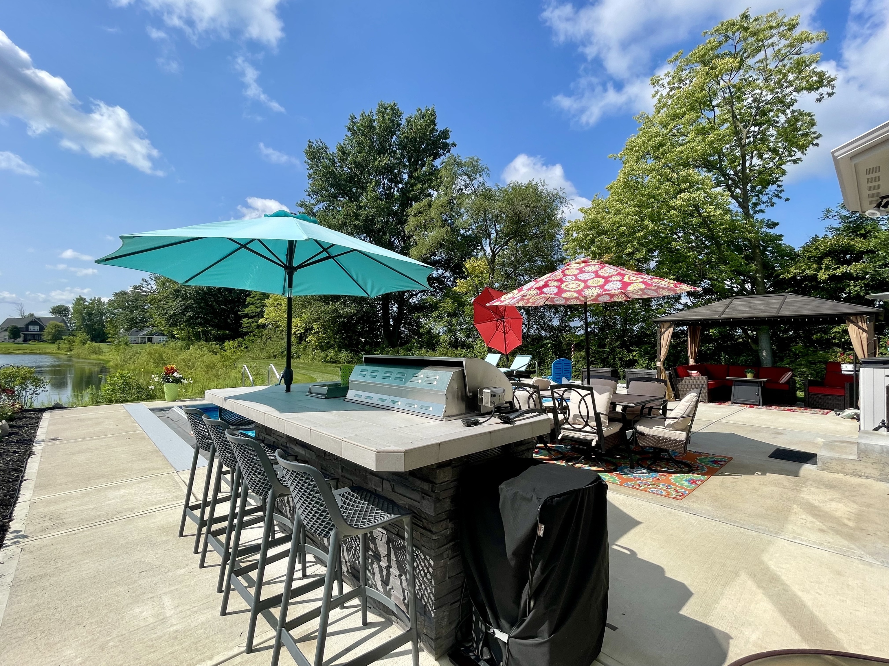 1081 Pond View Drive