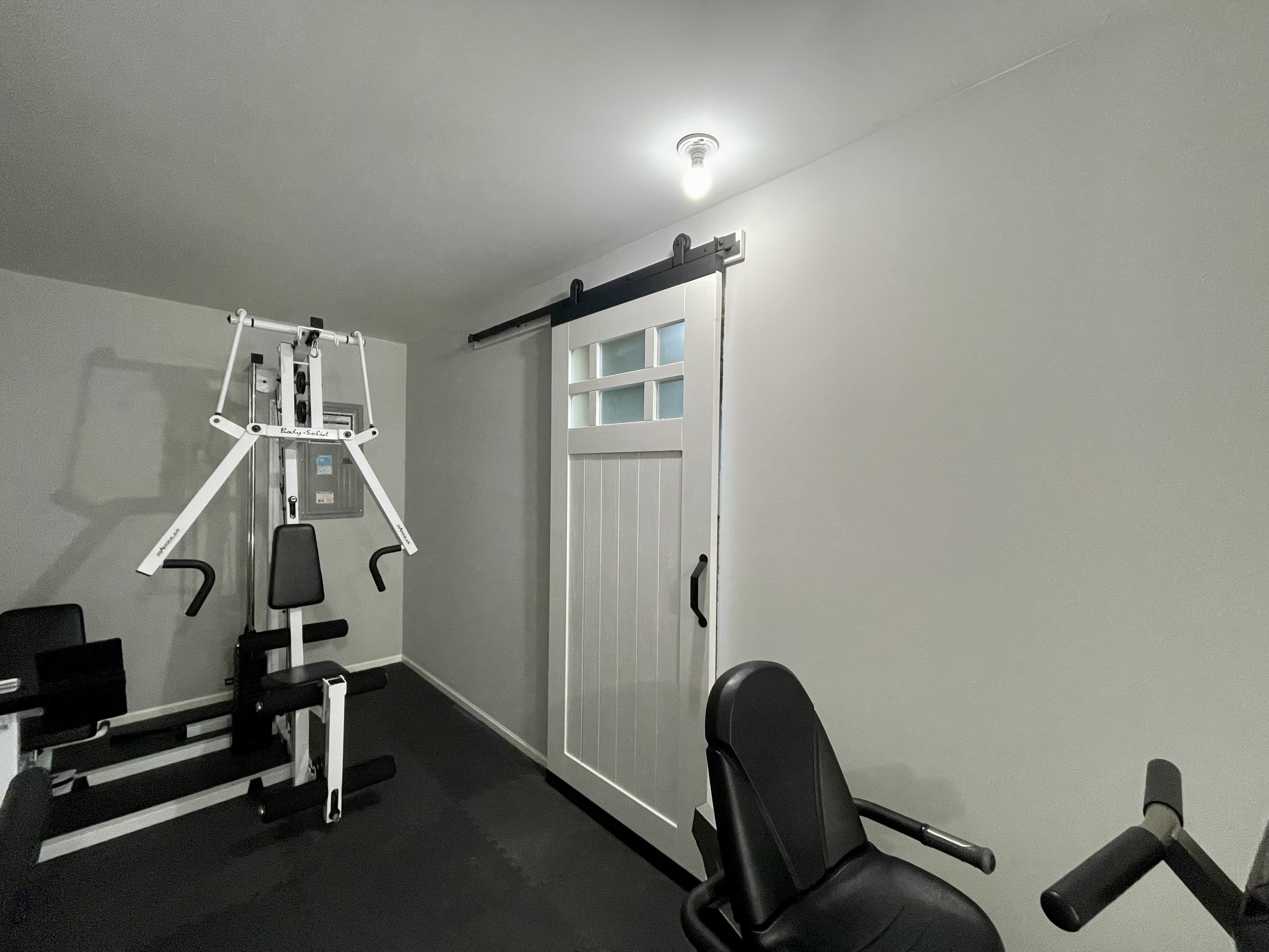 1081 Pond View Drive