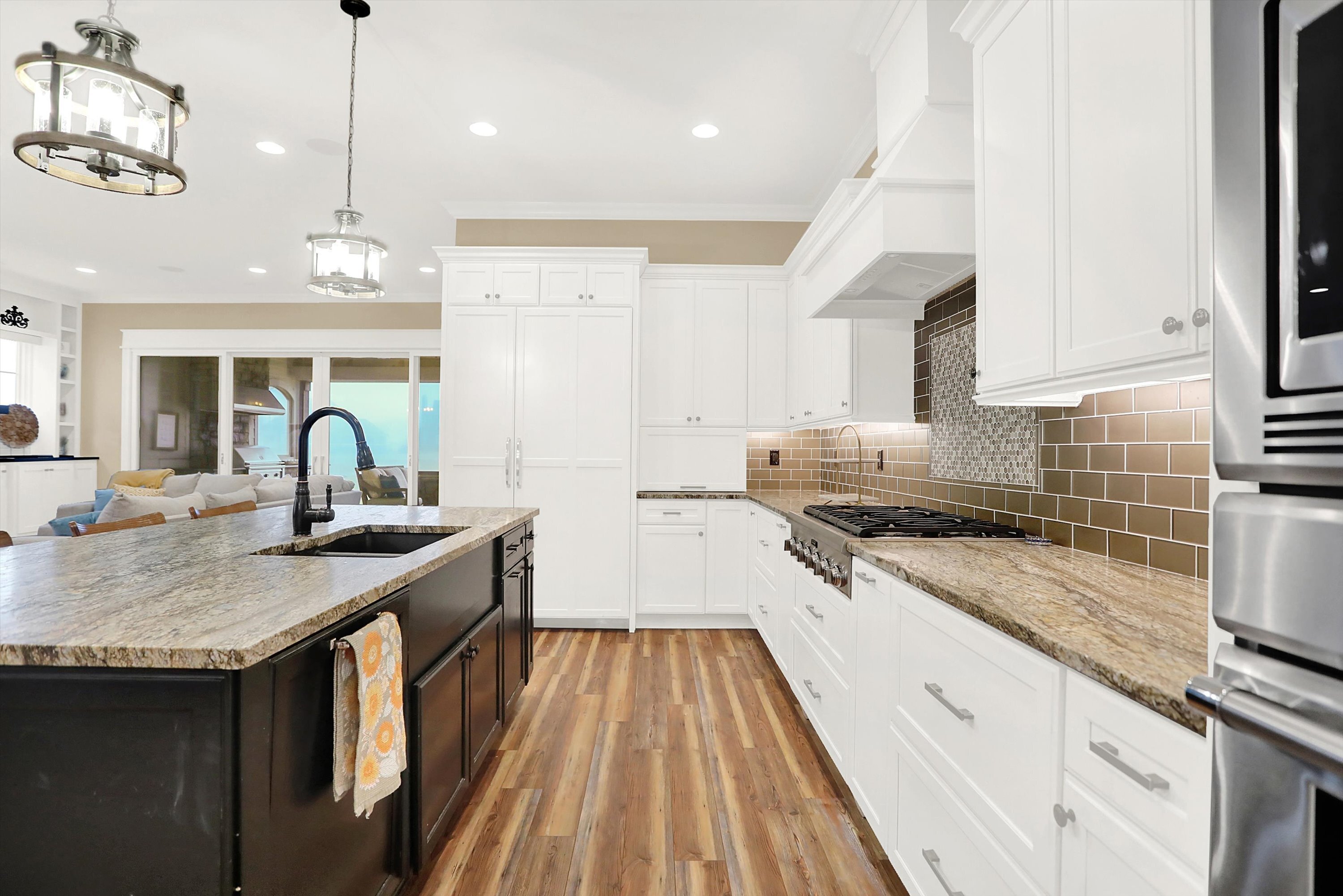 720 Chatham Hills Boulevard