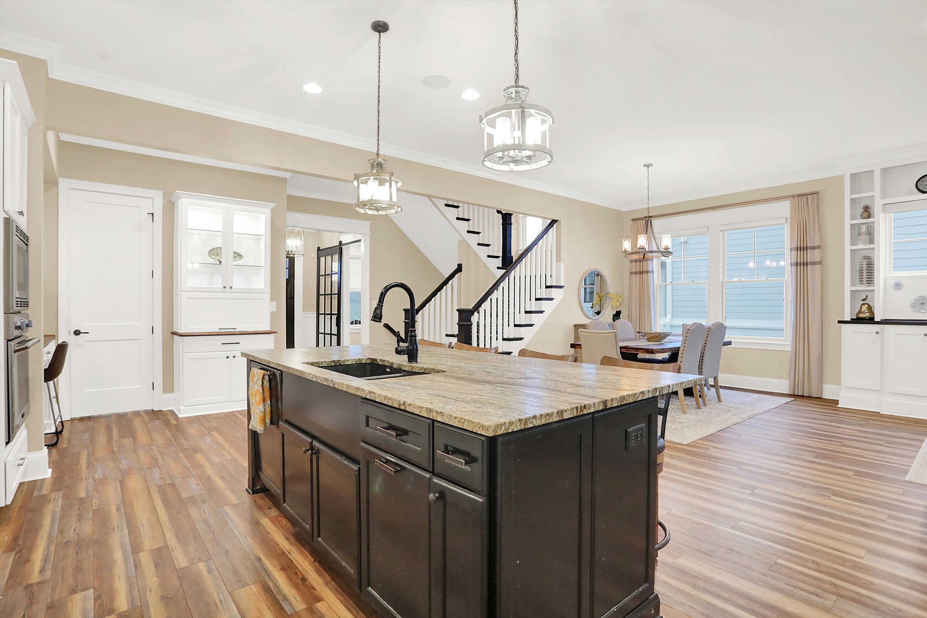 720 Chatham Hills Boulevard