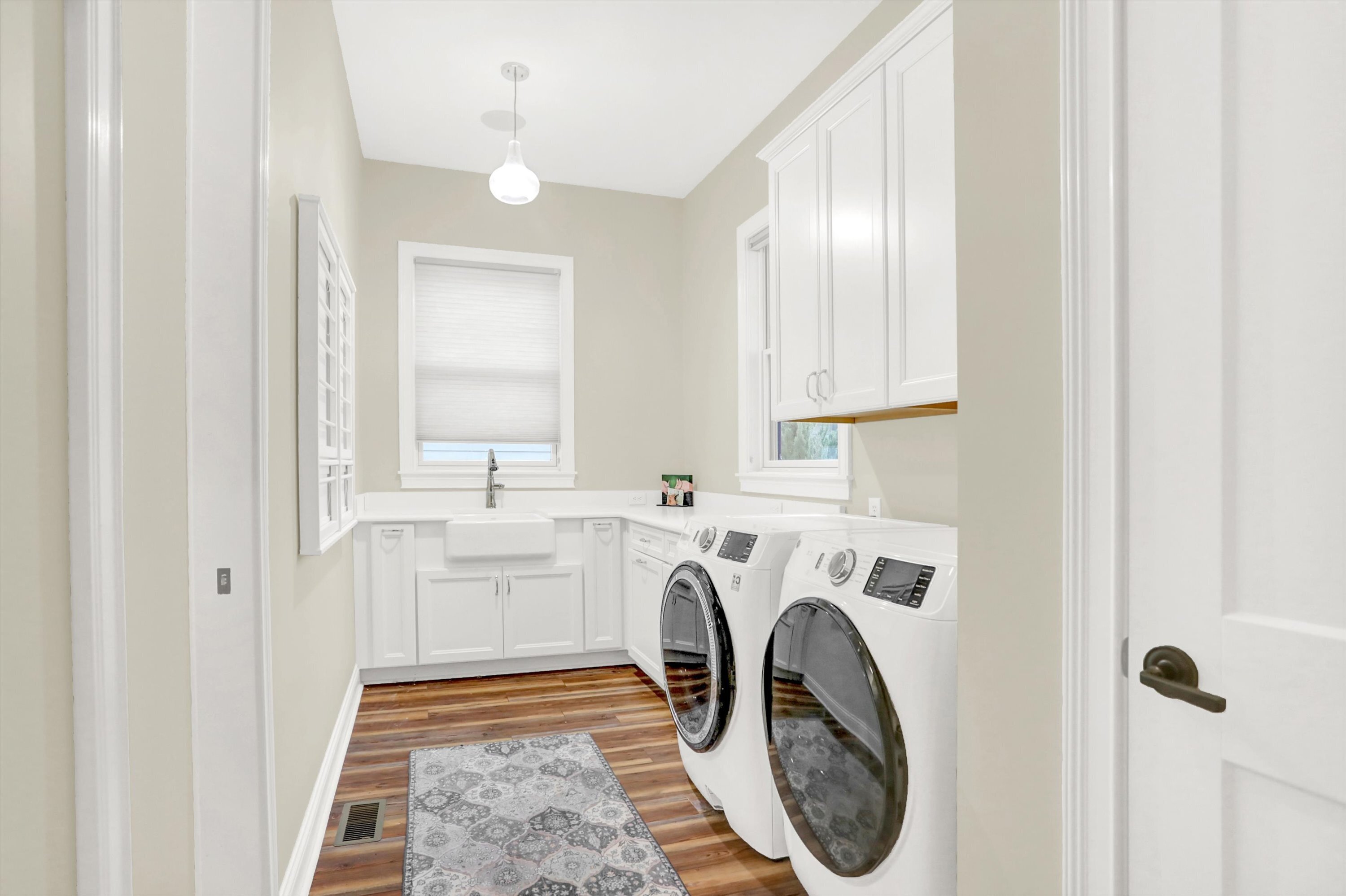 720 Chatham Hills Boulevard