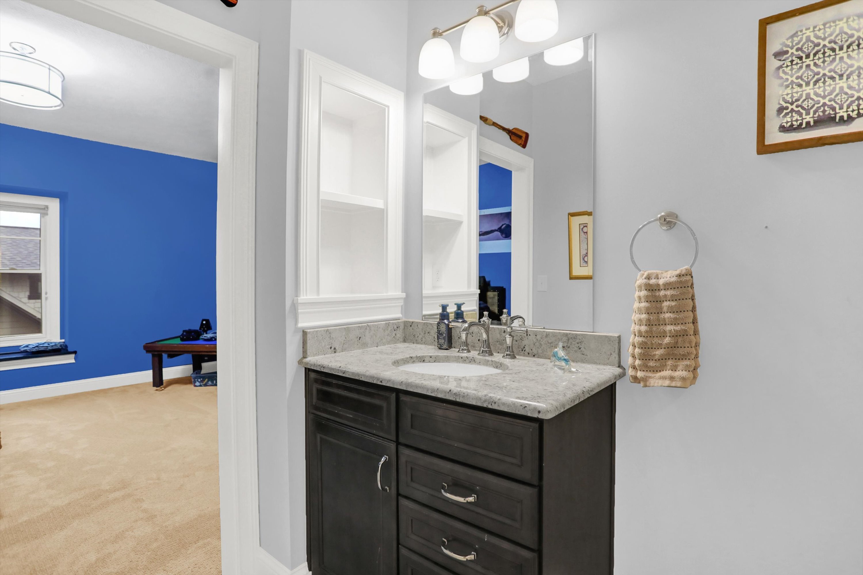 720 Chatham Hills Boulevard