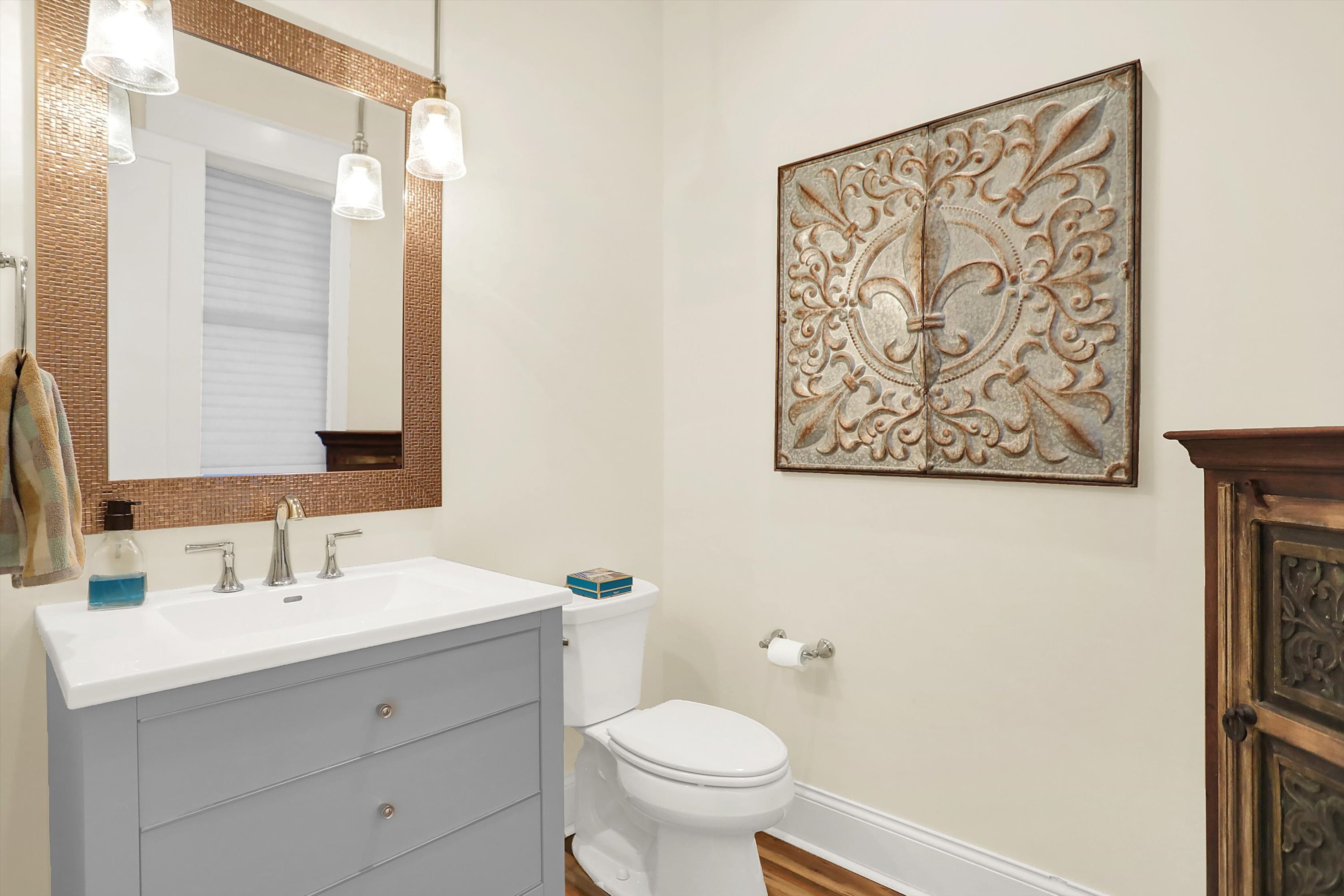 720 Chatham Hills Boulevard