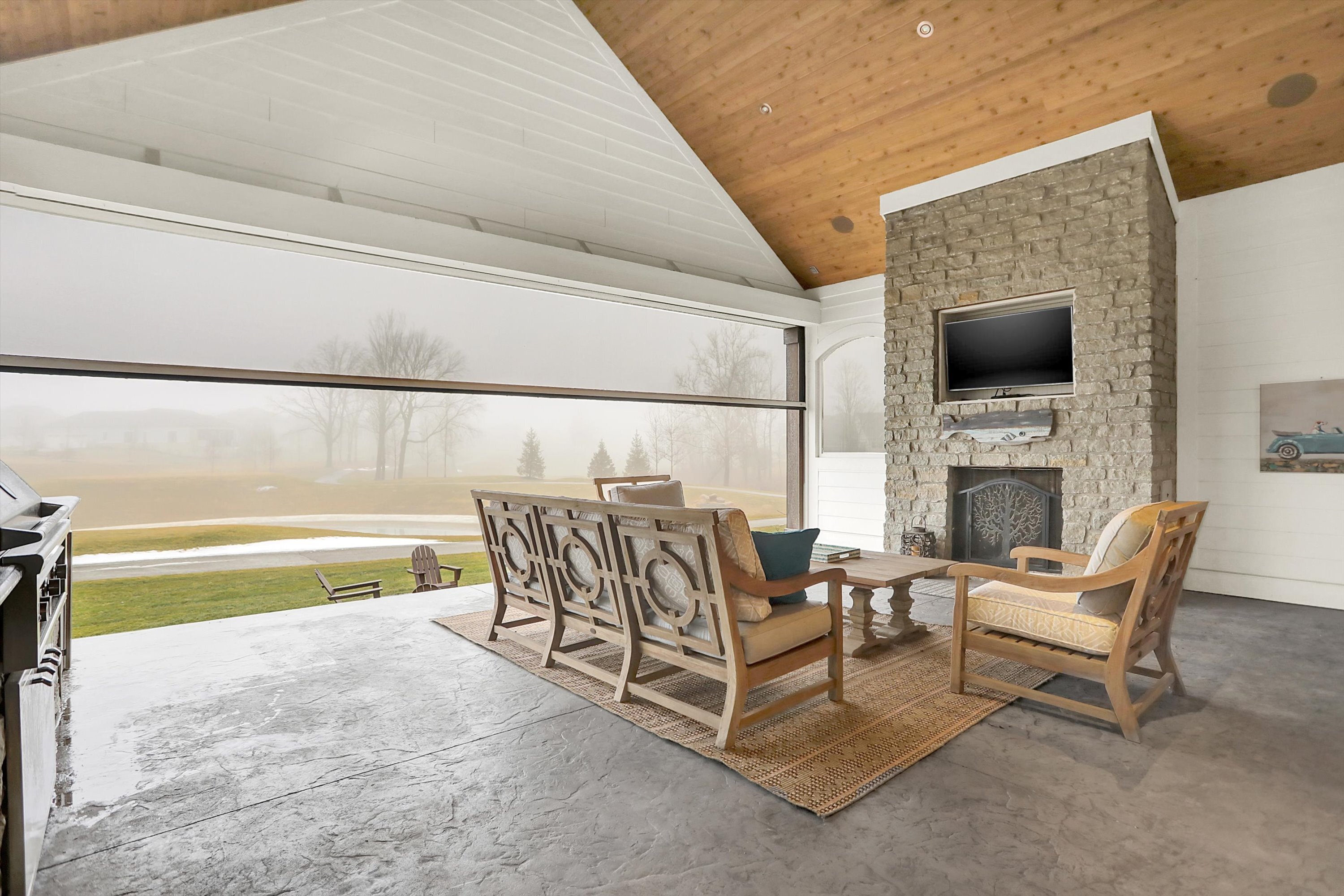 720 Chatham Hills Boulevard